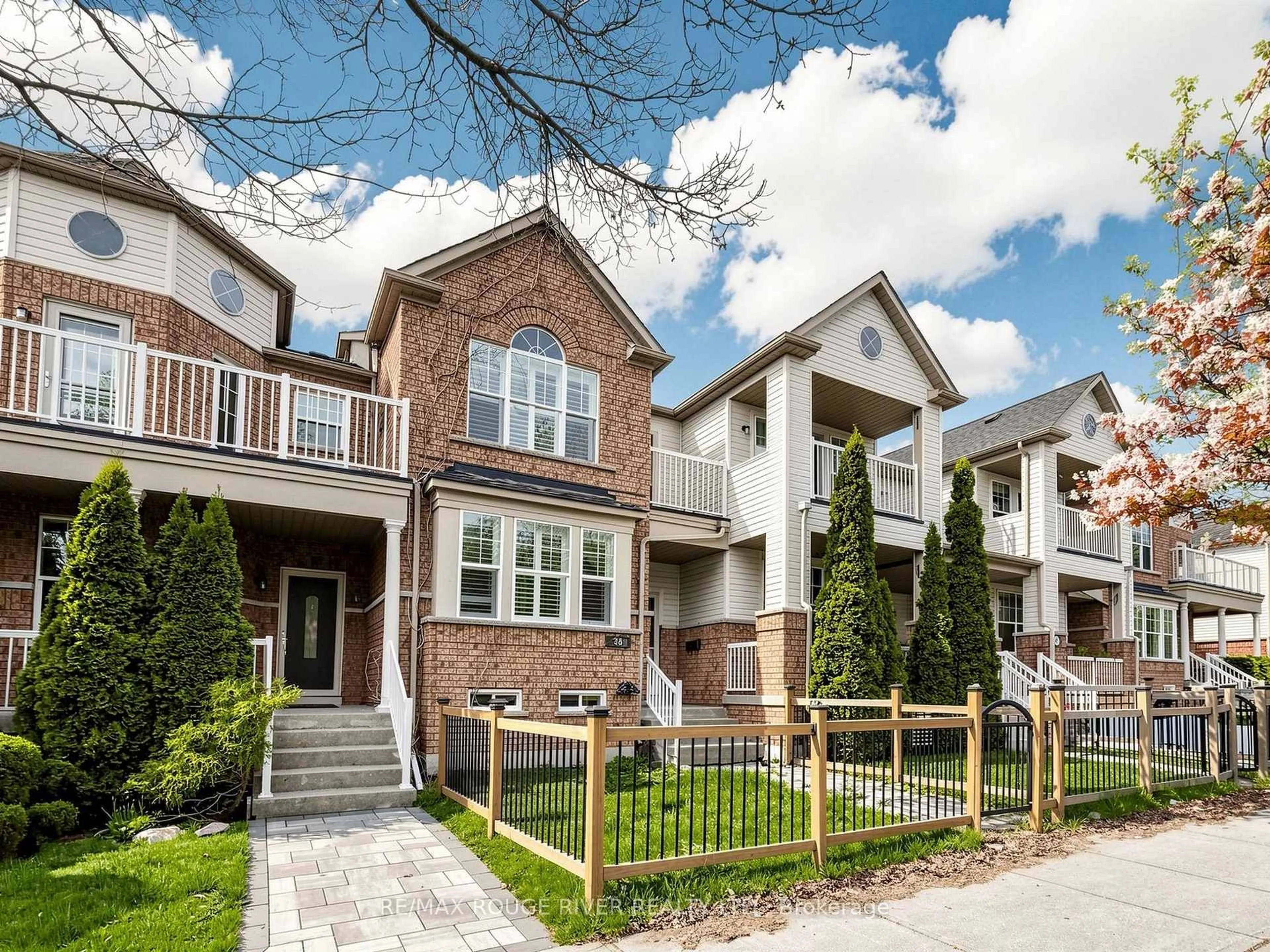 Home with brick exterior material, street for 38 Port Union Rd, Toronto Ontario M1C 5K5
