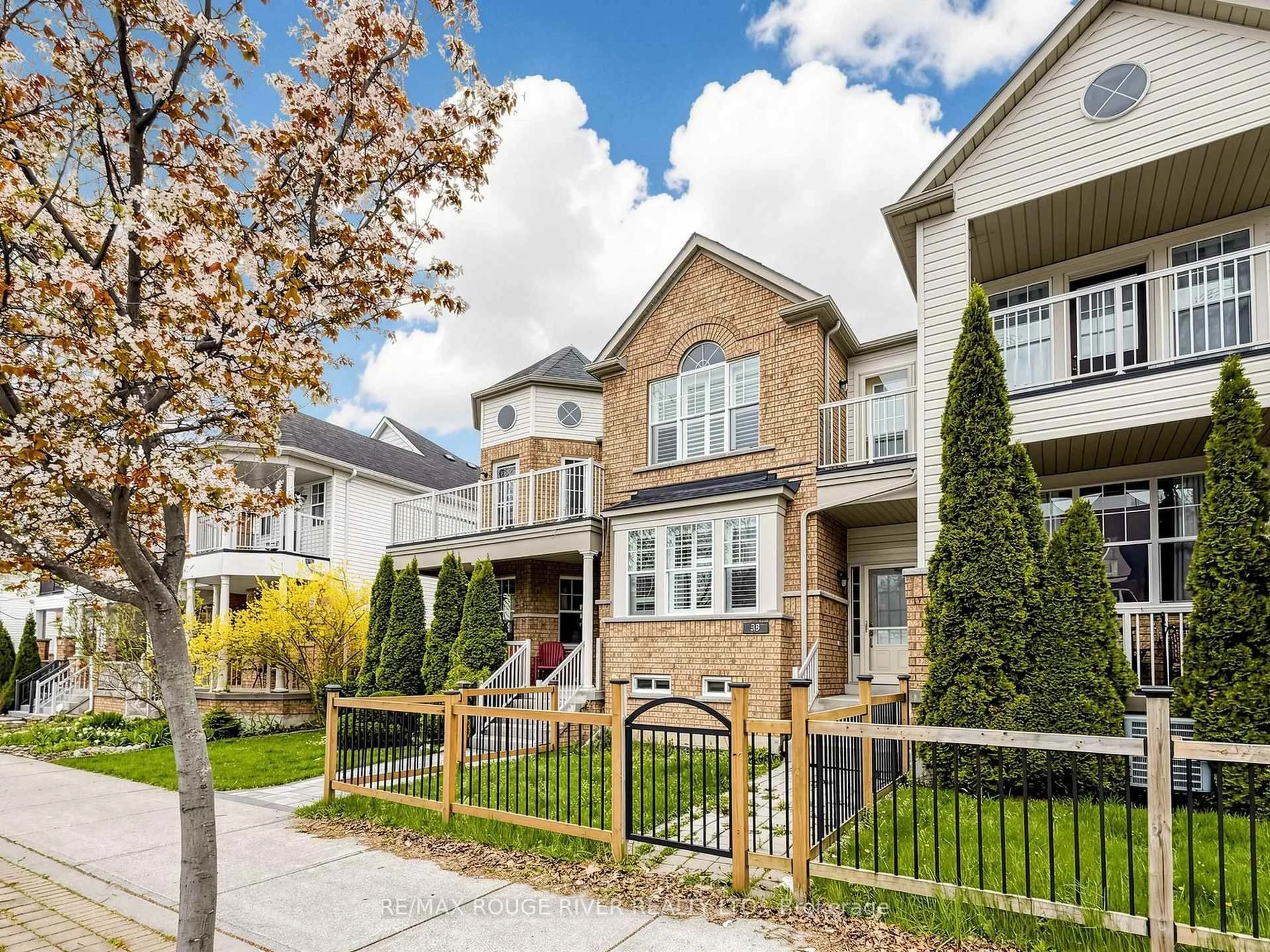 Home with brick exterior material, street for 38 Port Union Rd, Toronto Ontario M1C 5K5
