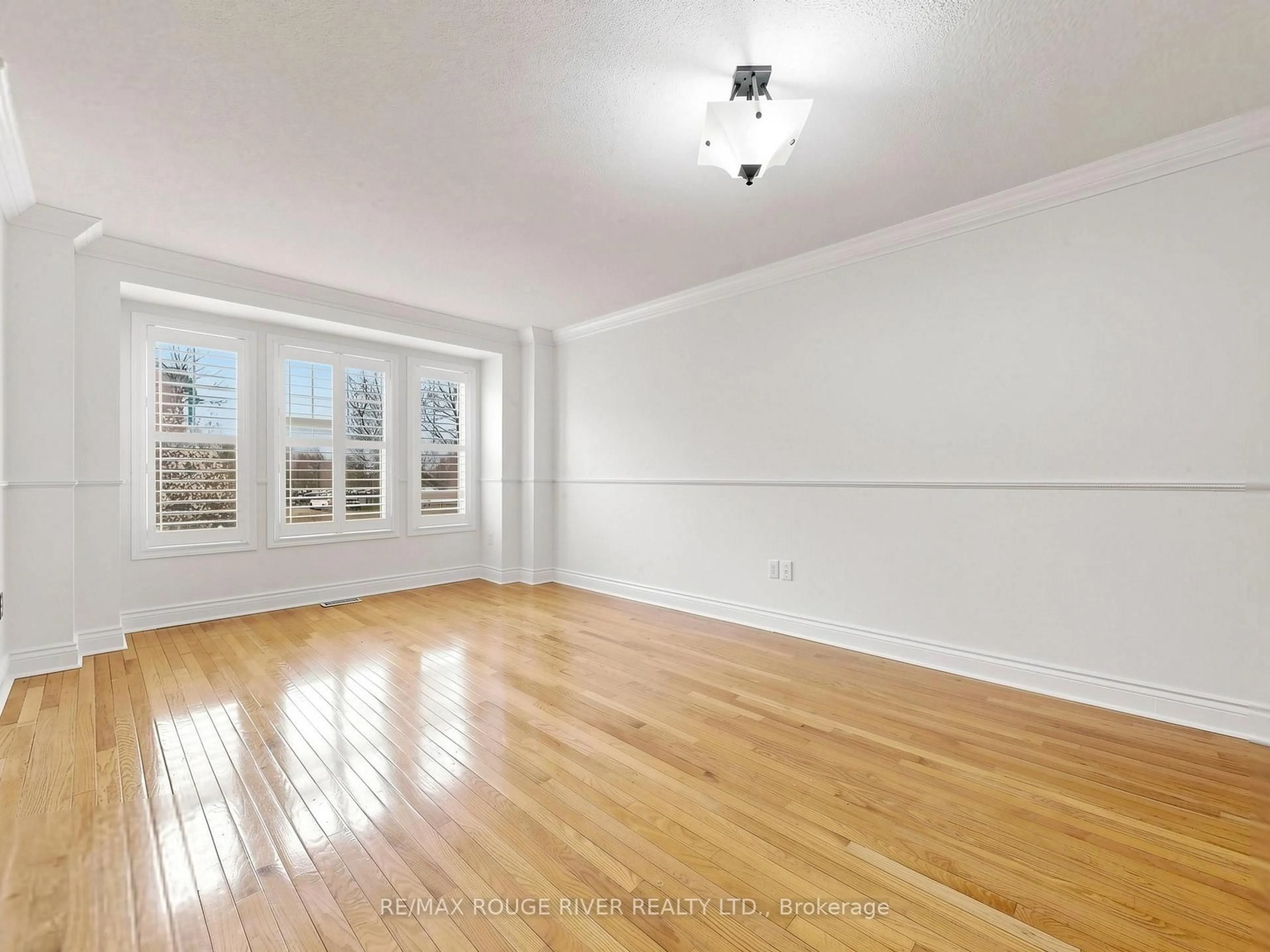 A pic of a room for 38 Port Union Rd, Toronto Ontario M1C 5K5