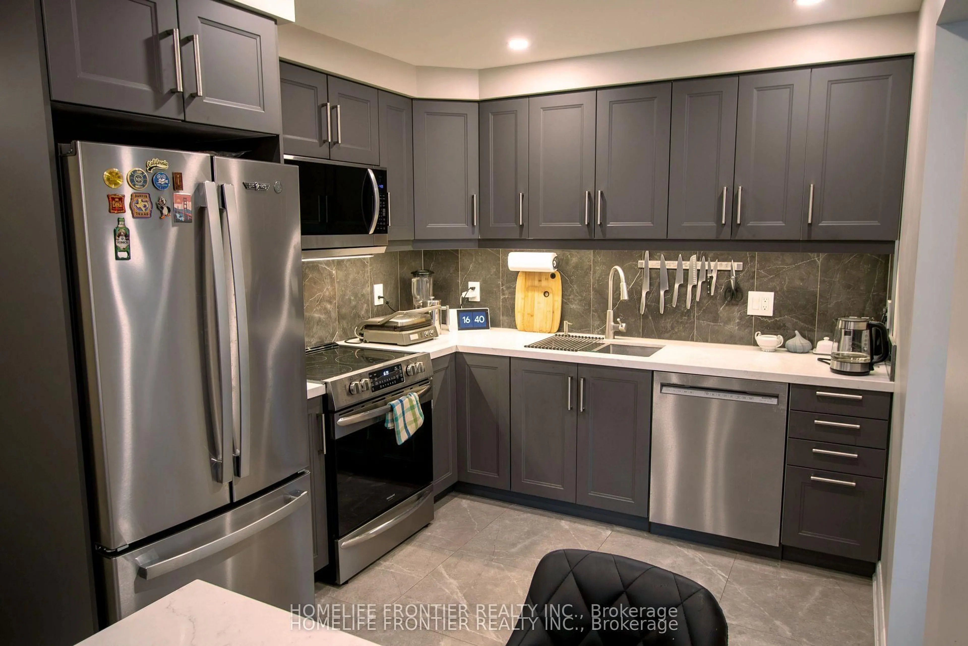 Contemporary kitchen, ceramic/tile floor for 59 Dowswell Dr, Toronto Ontario M1B 1H5