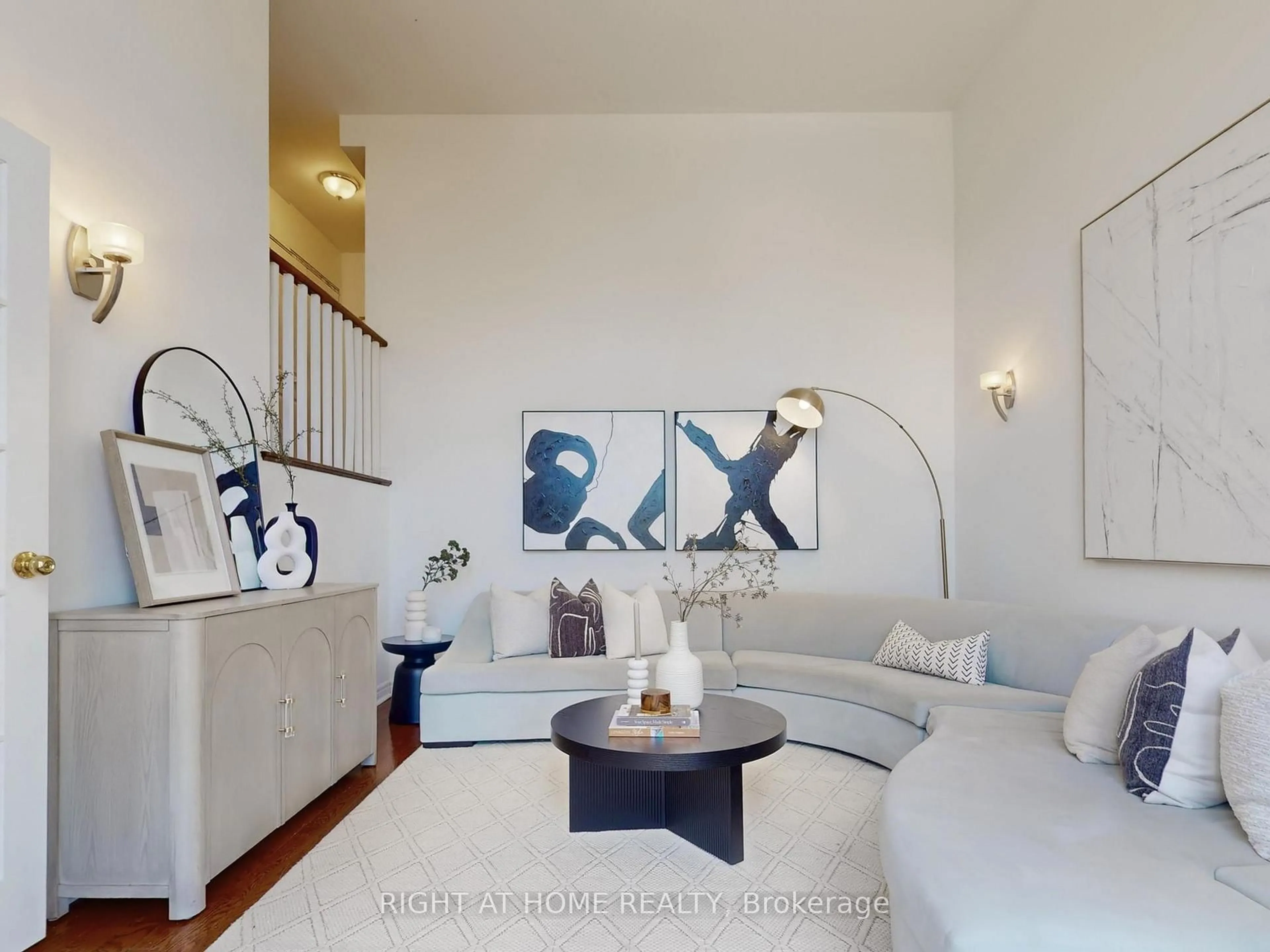 Living room with furniture, unknown for 1021 Craven Rd, Toronto Ontario M4J 4V7