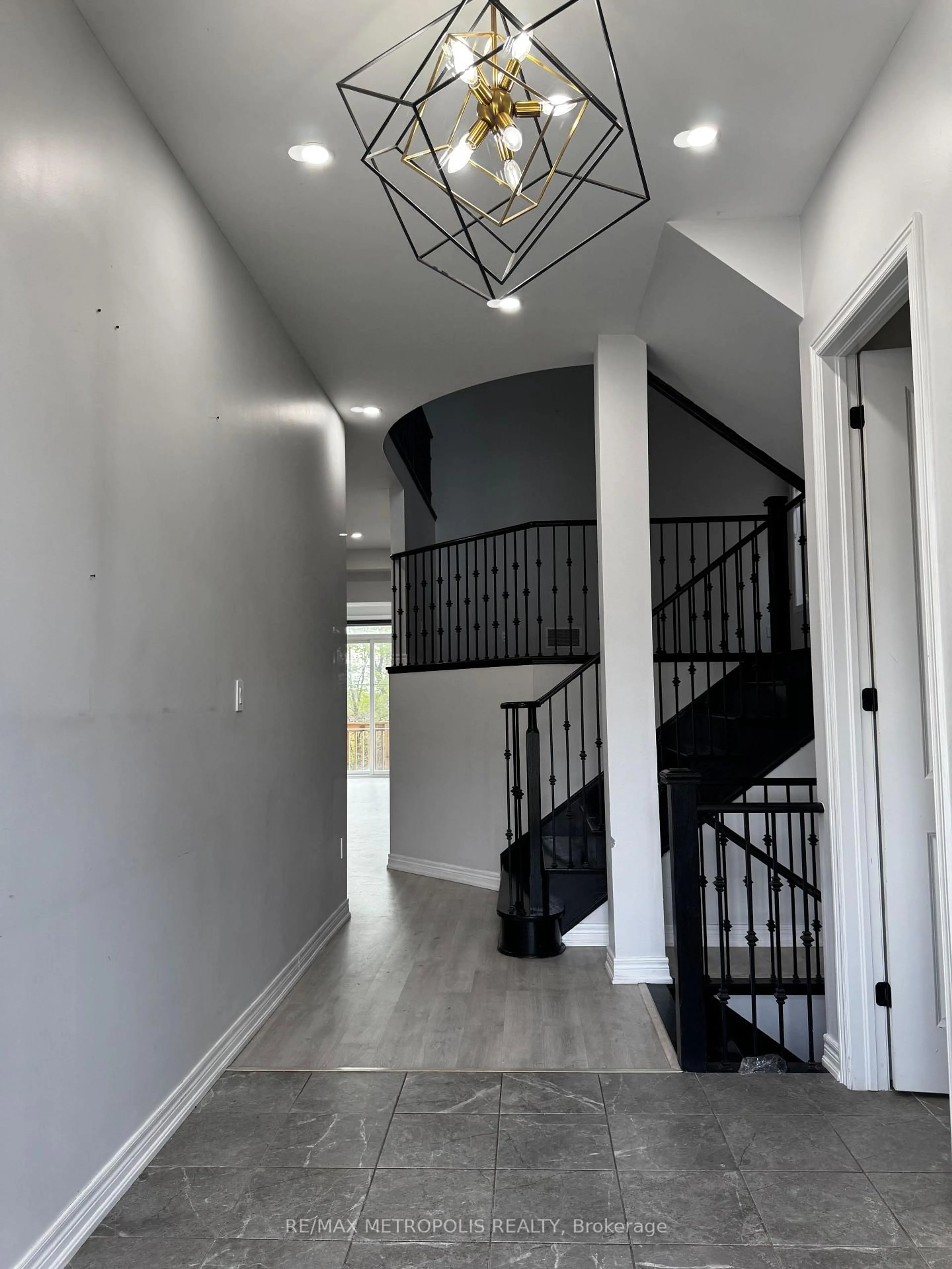 Unknown for 133 Auckland Dr, Whitby Ontario L1P 0H4