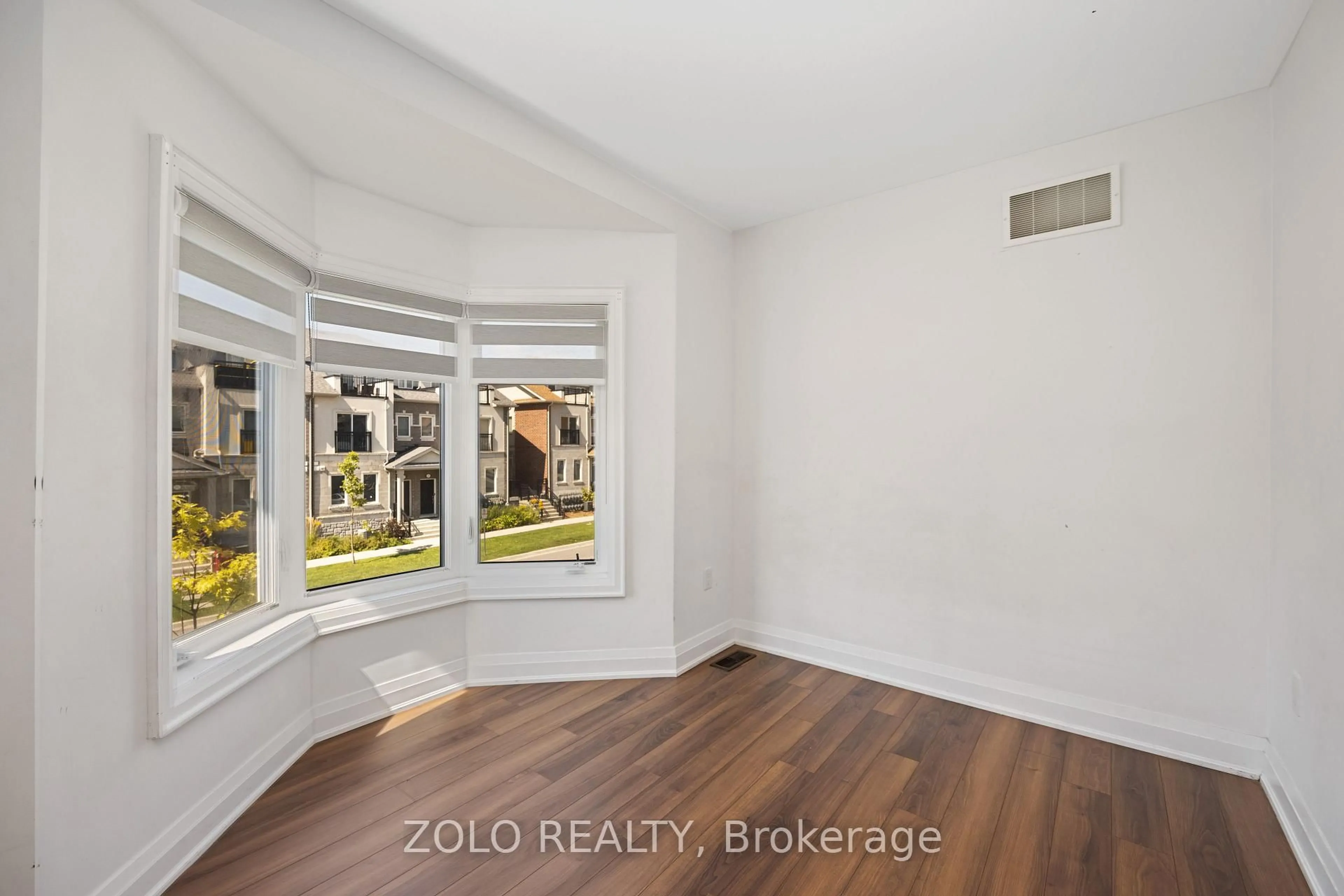 A pic of a room for 37 Prospect Way, Whitby Ontario L1N 0L4