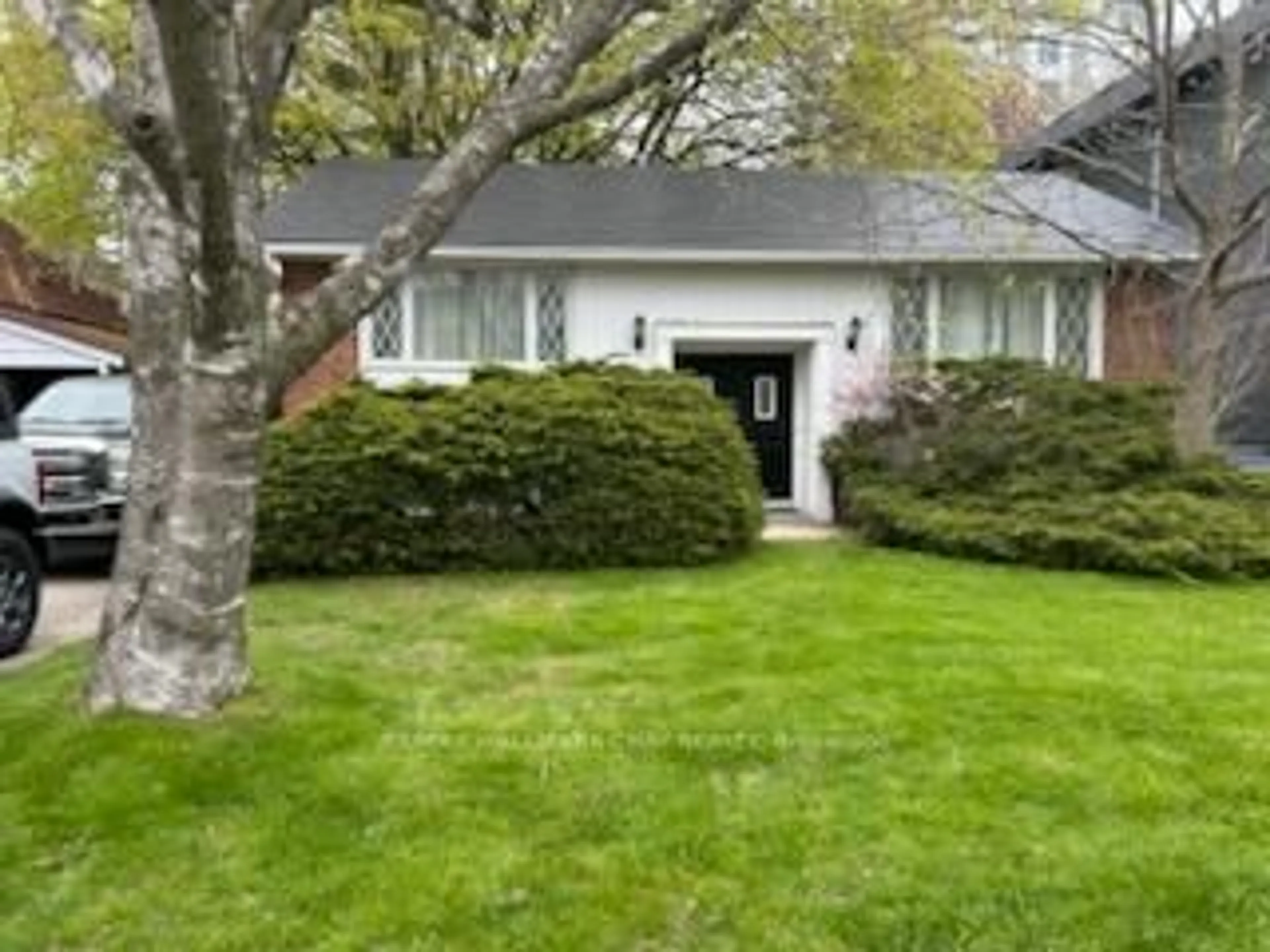 Unknown for 27 Elfreda Blvd, Toronto Ontario M1L 4L5