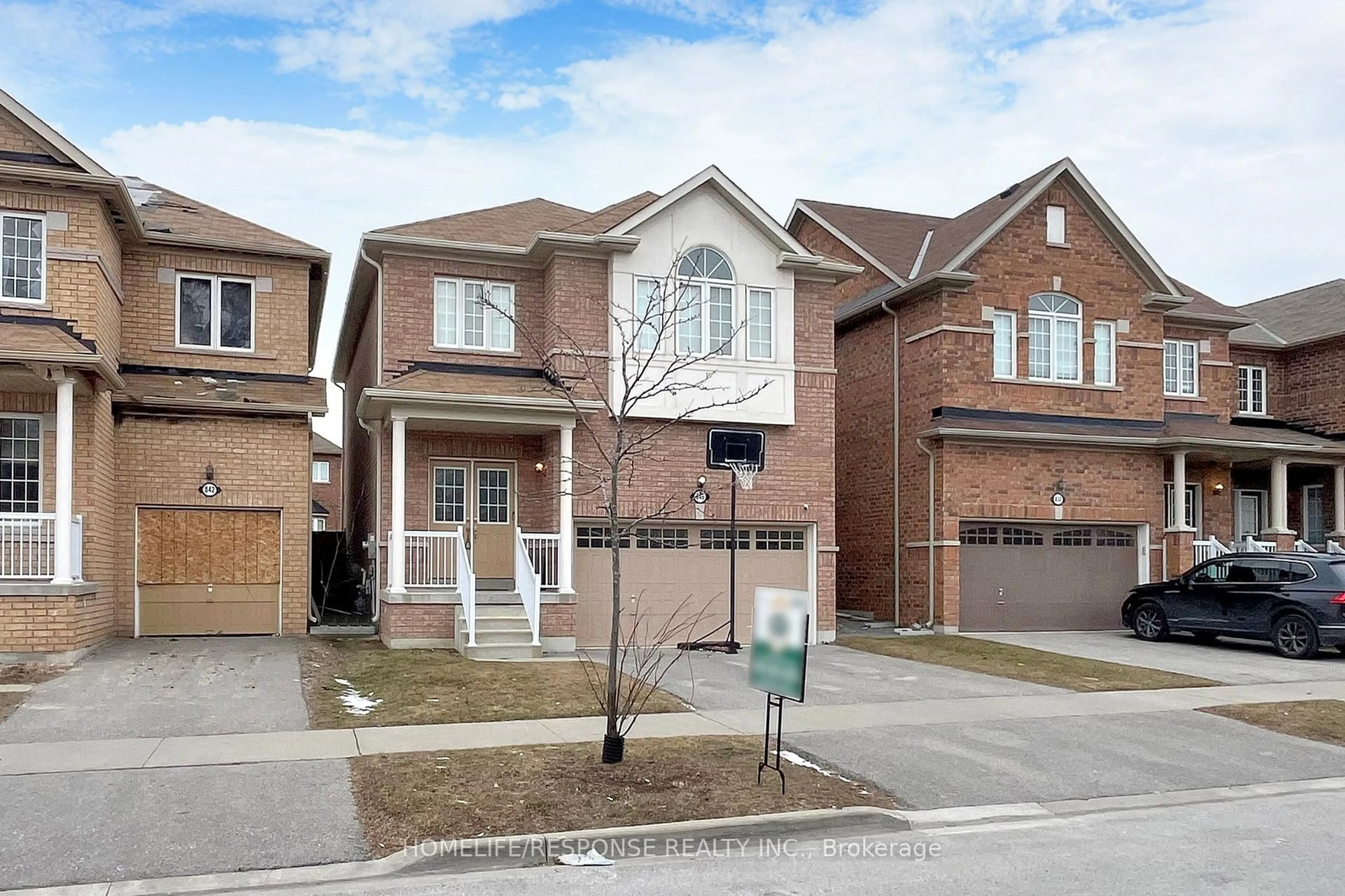 Unknown for 846 Groveland Ave, Oshawa Ontario L1K 0W1
