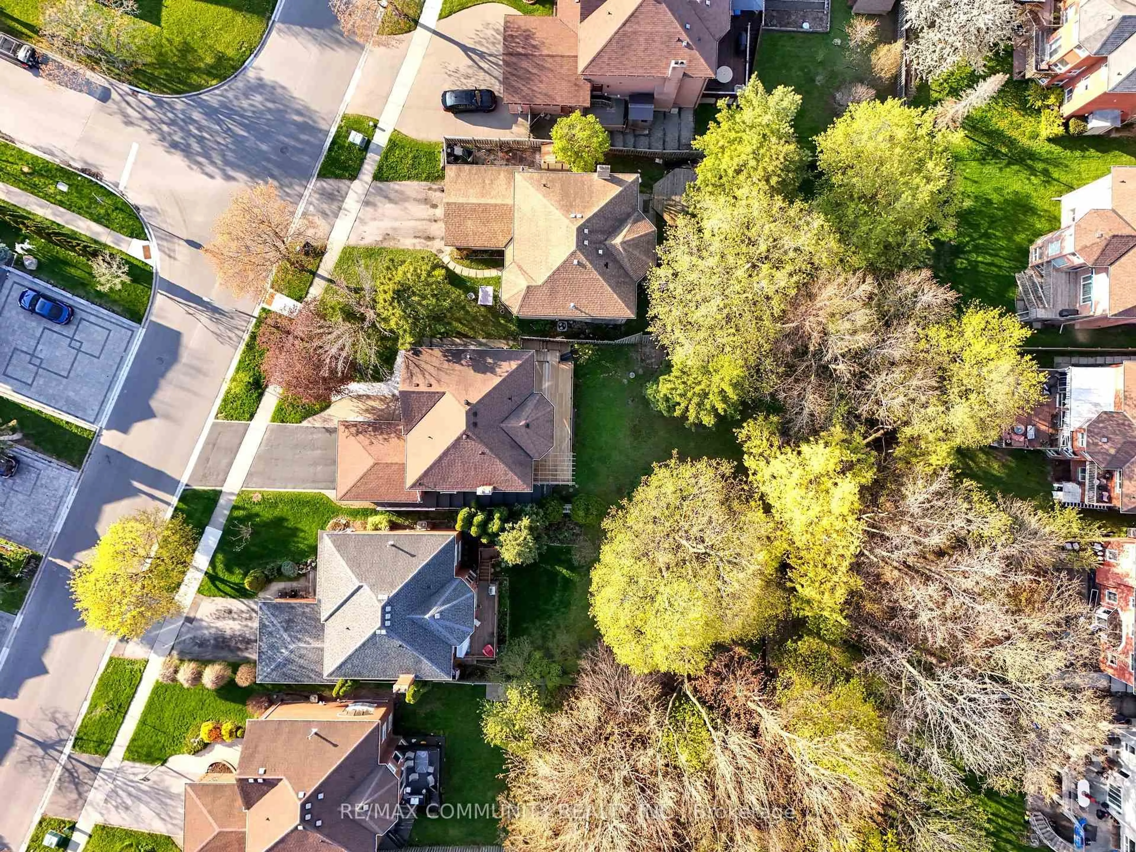 Unknown for 2387 Denvale Dr, Pickering Ontario L1X 2H6