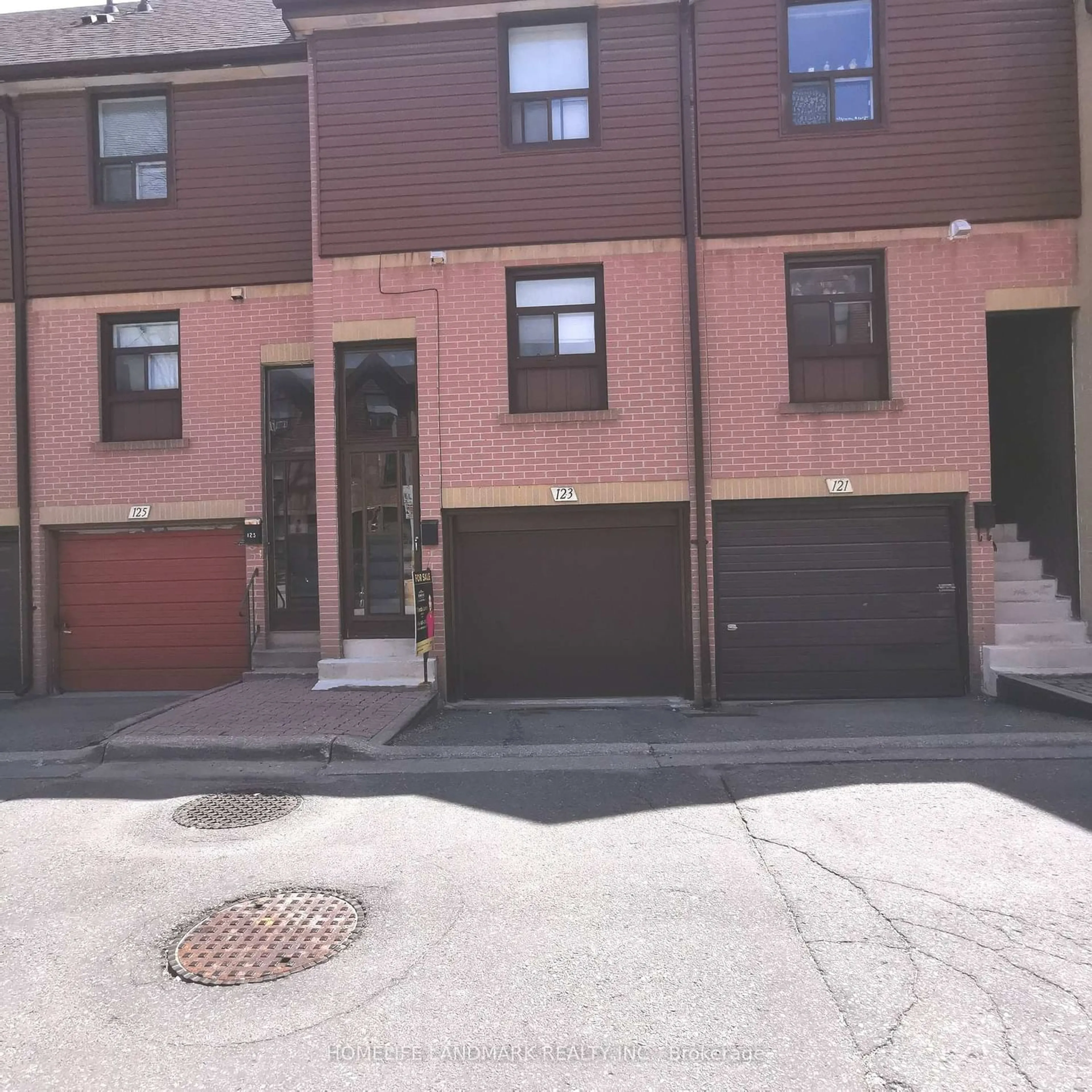 Unknown for 275 Broadview Ave #123, Toronto Ontario M4M 3H5