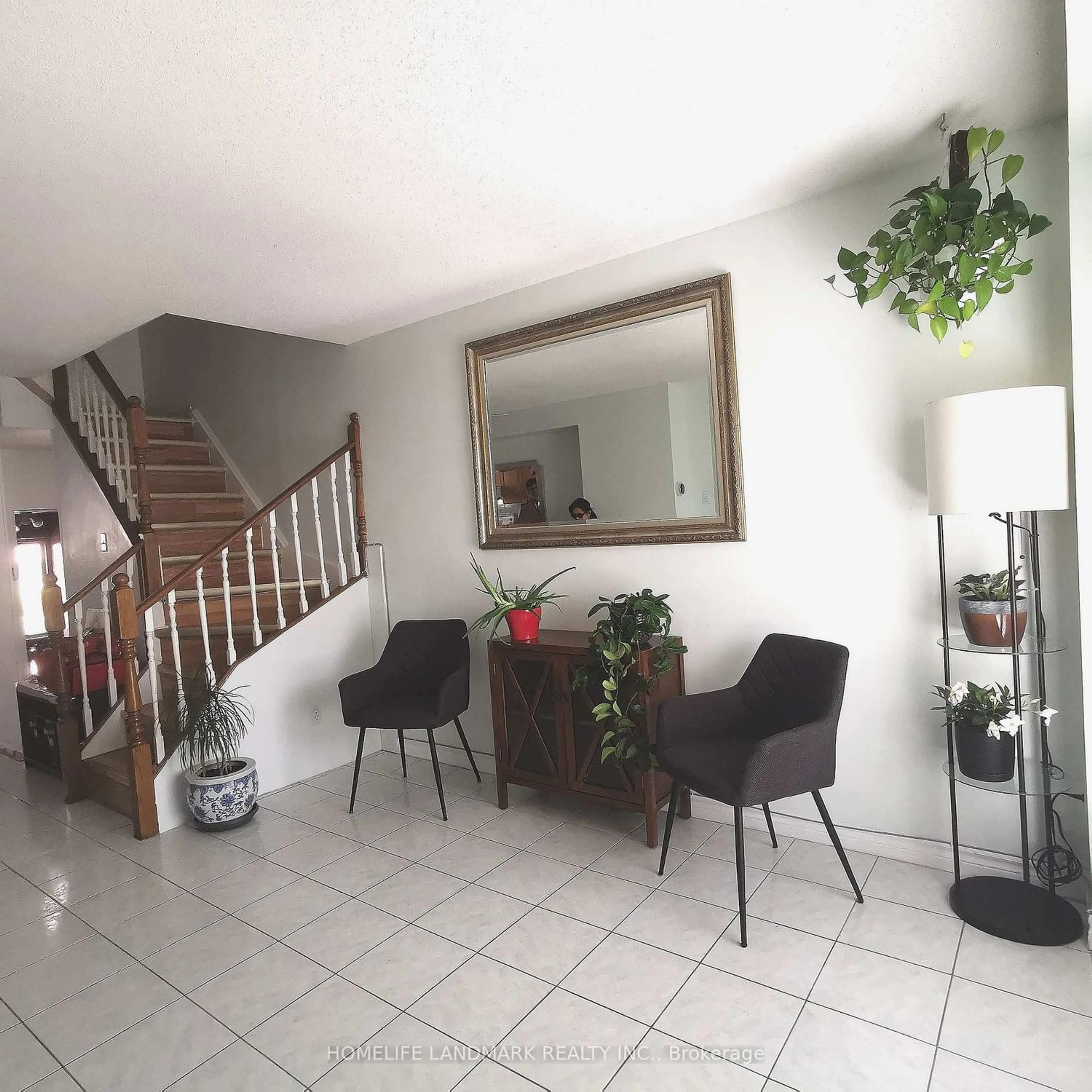 Unknown for 275 Broadview Ave #123, Toronto Ontario M4M 3H5