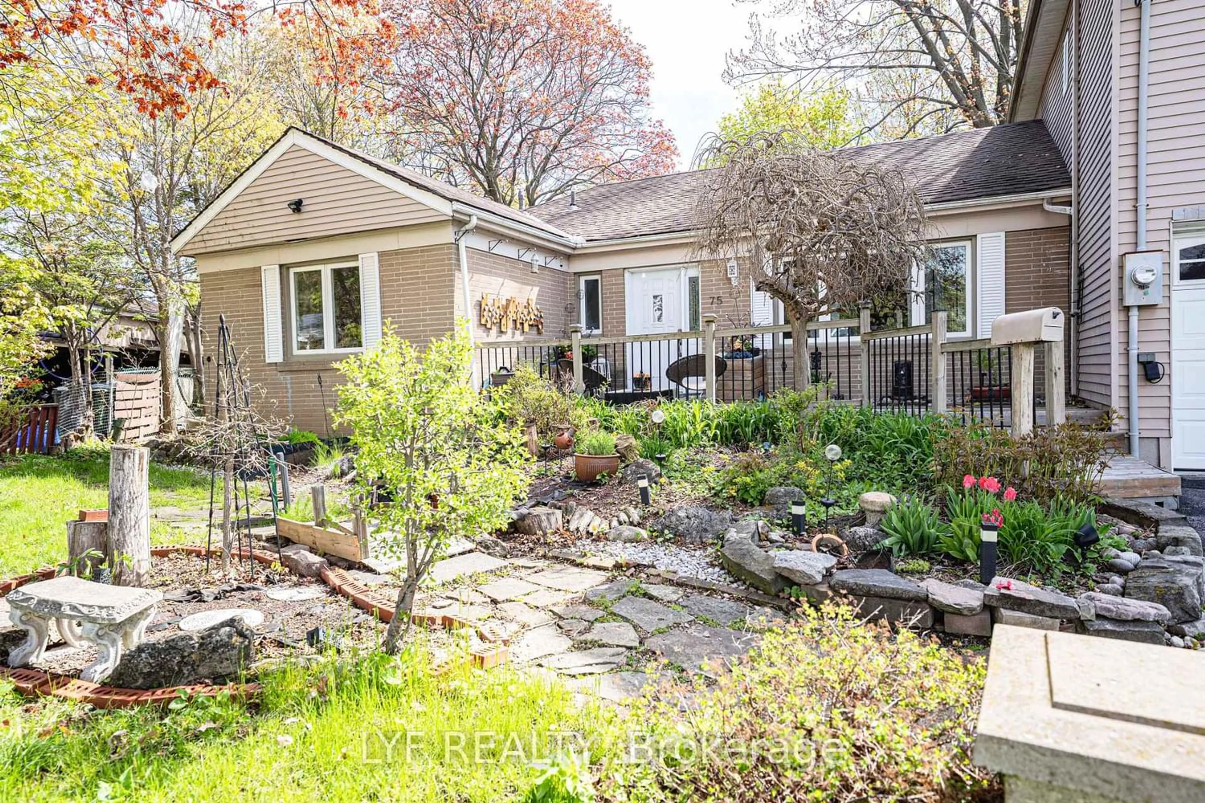 Unknown for 75 Shilton Rd, Toronto Ontario M1S 2J8