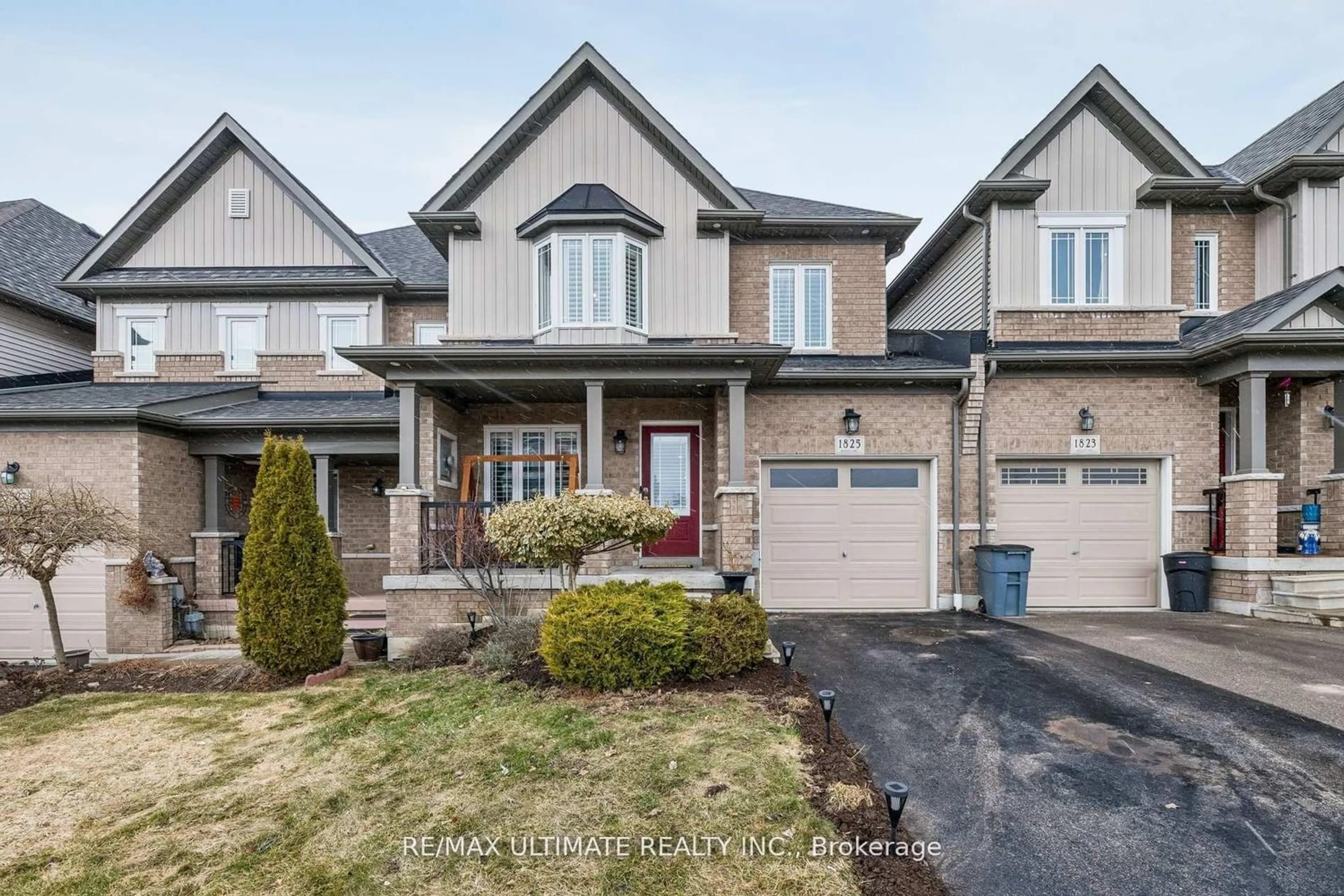 Home with brick exterior material, street for 1825 Silverstone Cres, Oshawa Ontario L1K 0V6