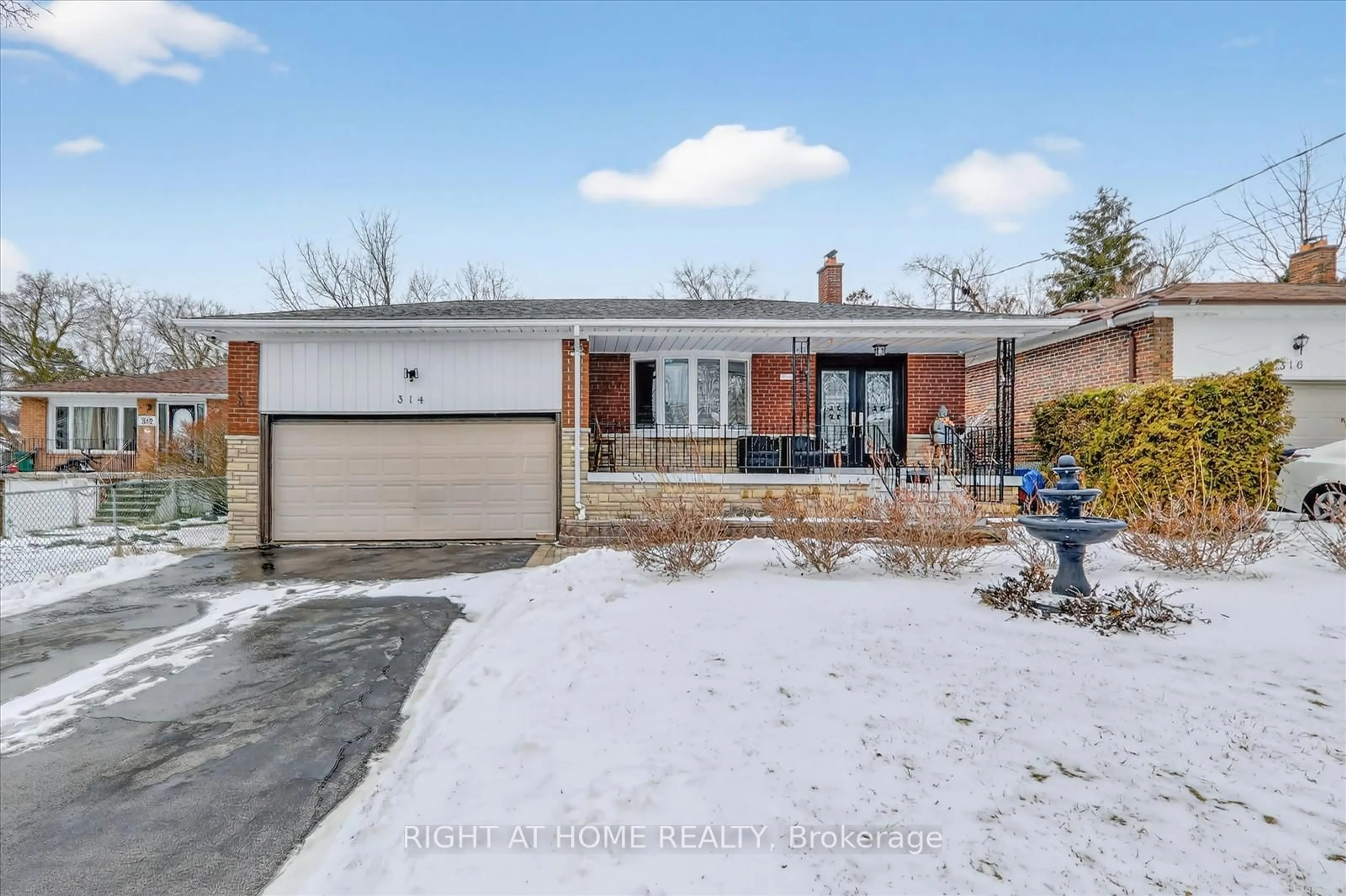 Home with brick exterior material, street for 314 Morrish Rd, Toronto Ontario M1C 1G1