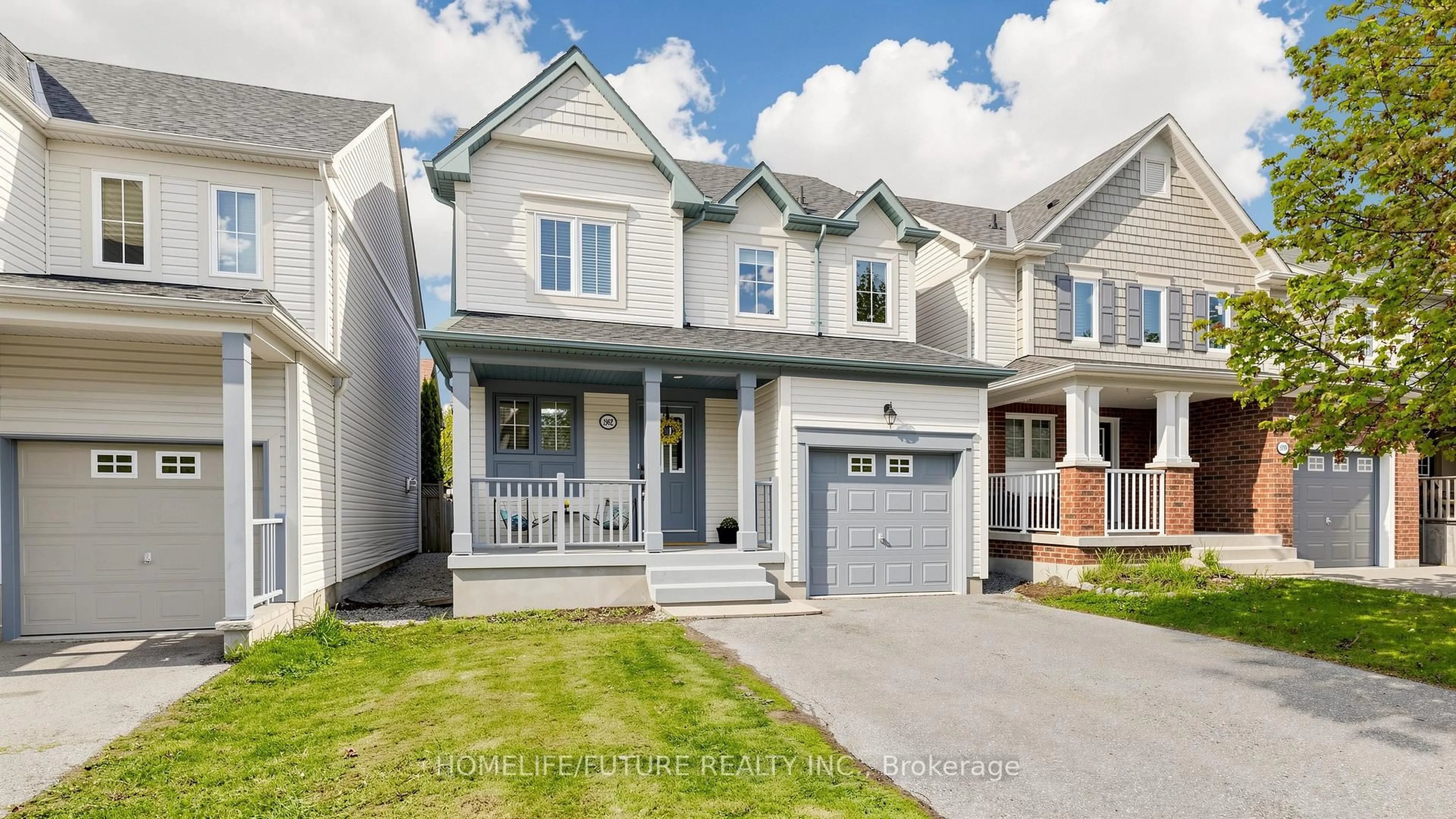 Home with vinyl exterior material, street for 1982 Secretariat Pl, Oshawa Ontario L1L 1C7