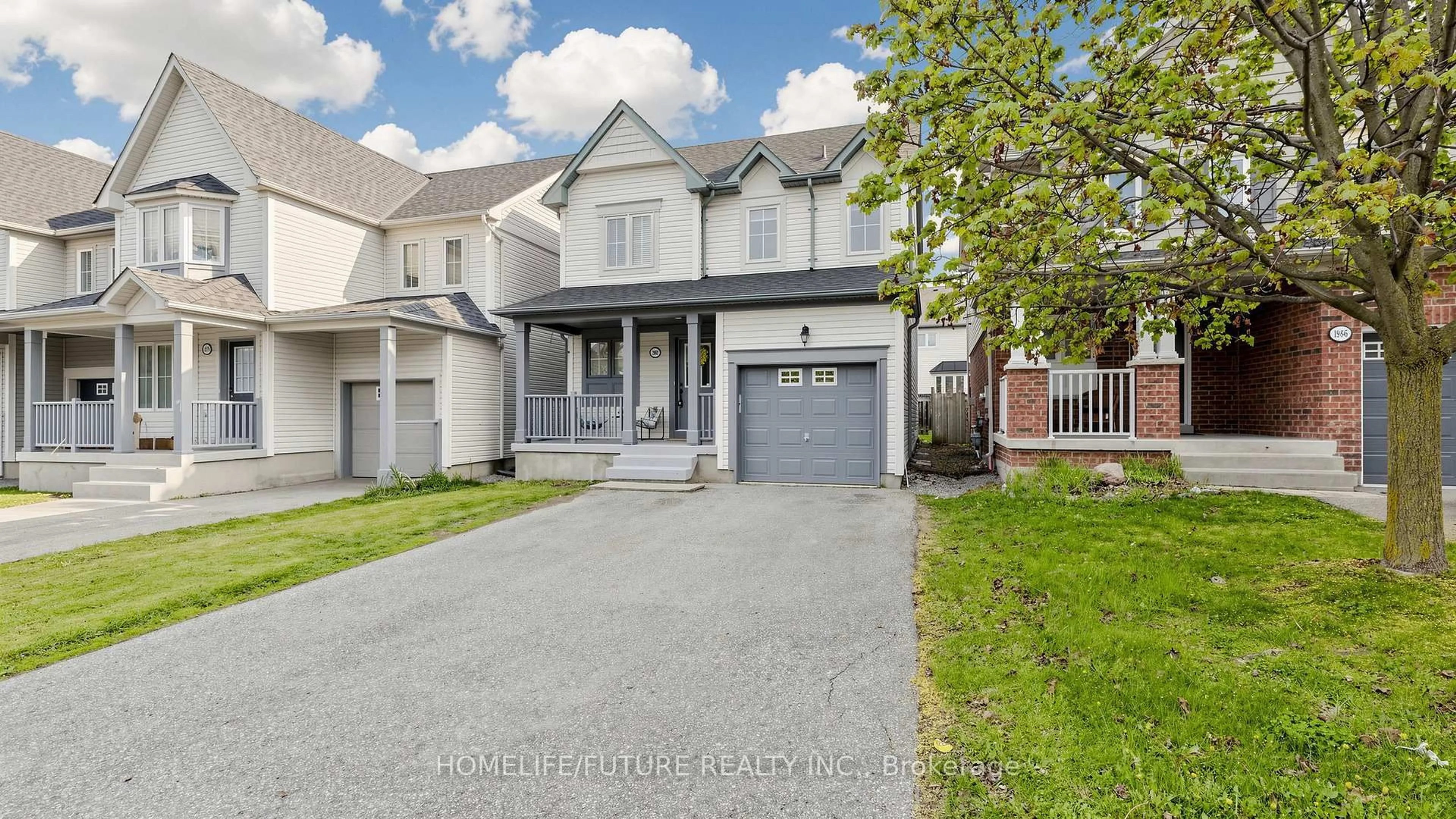A pic from outside/outdoor area/front of a property/back of a property/a pic from drone, street for 1982 Secretariat Pl, Oshawa Ontario L1L 1C7