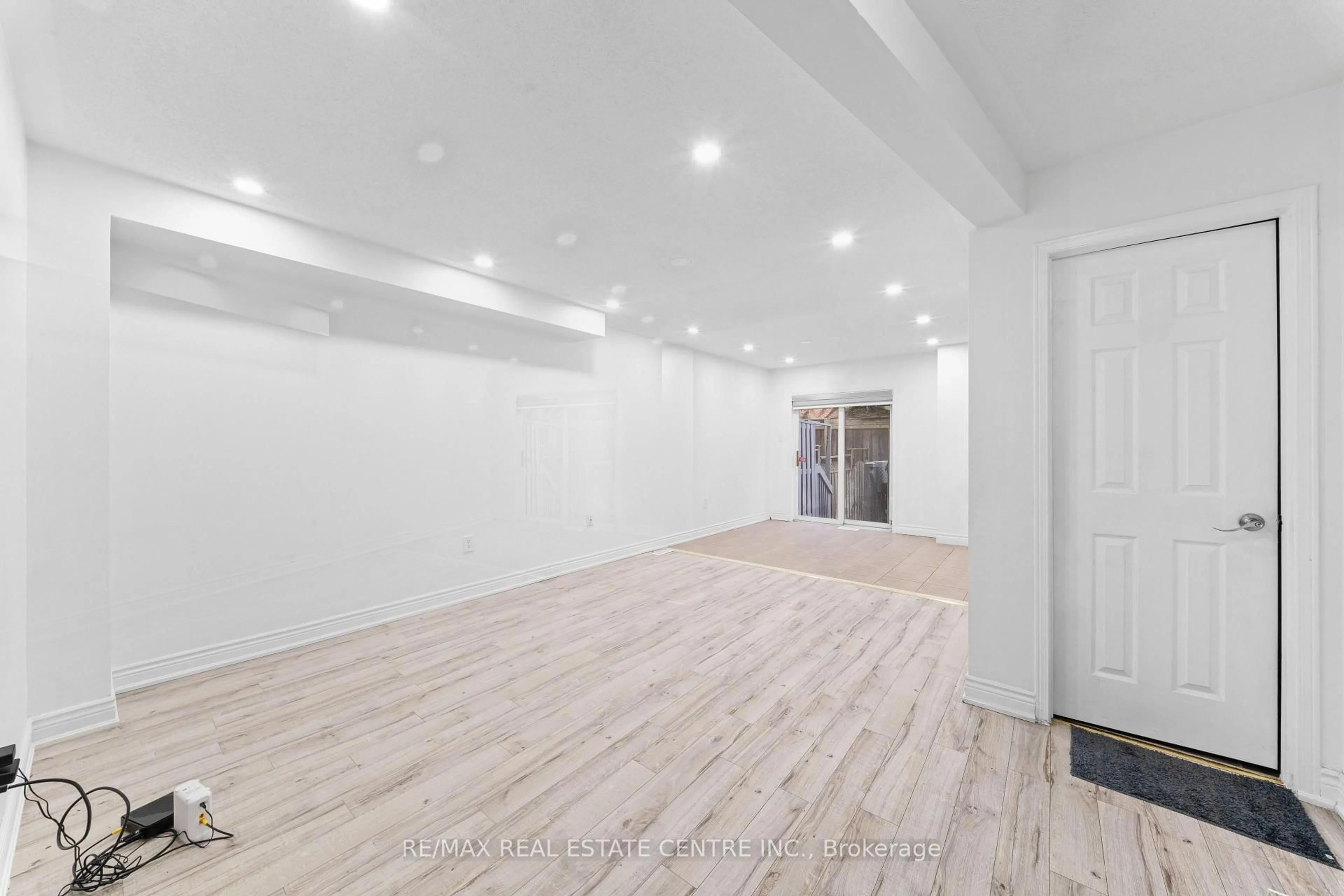 Unknown for 435 Middlefield Rd #42, Toronto Ontario M1S 5W1