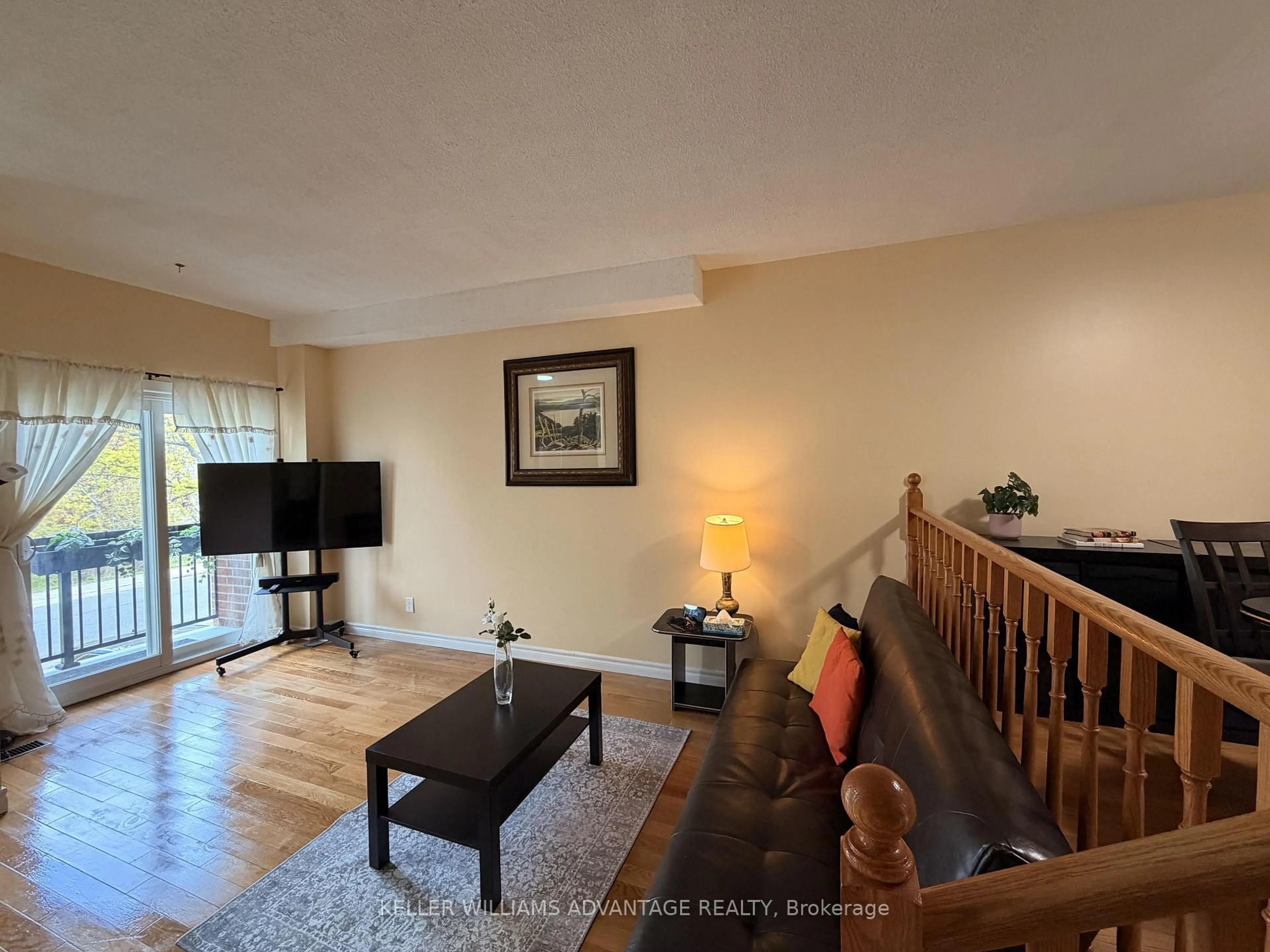 Living room with furniture, unknown for 174 Homestead Rd, Toronto Ontario M1E 3S2