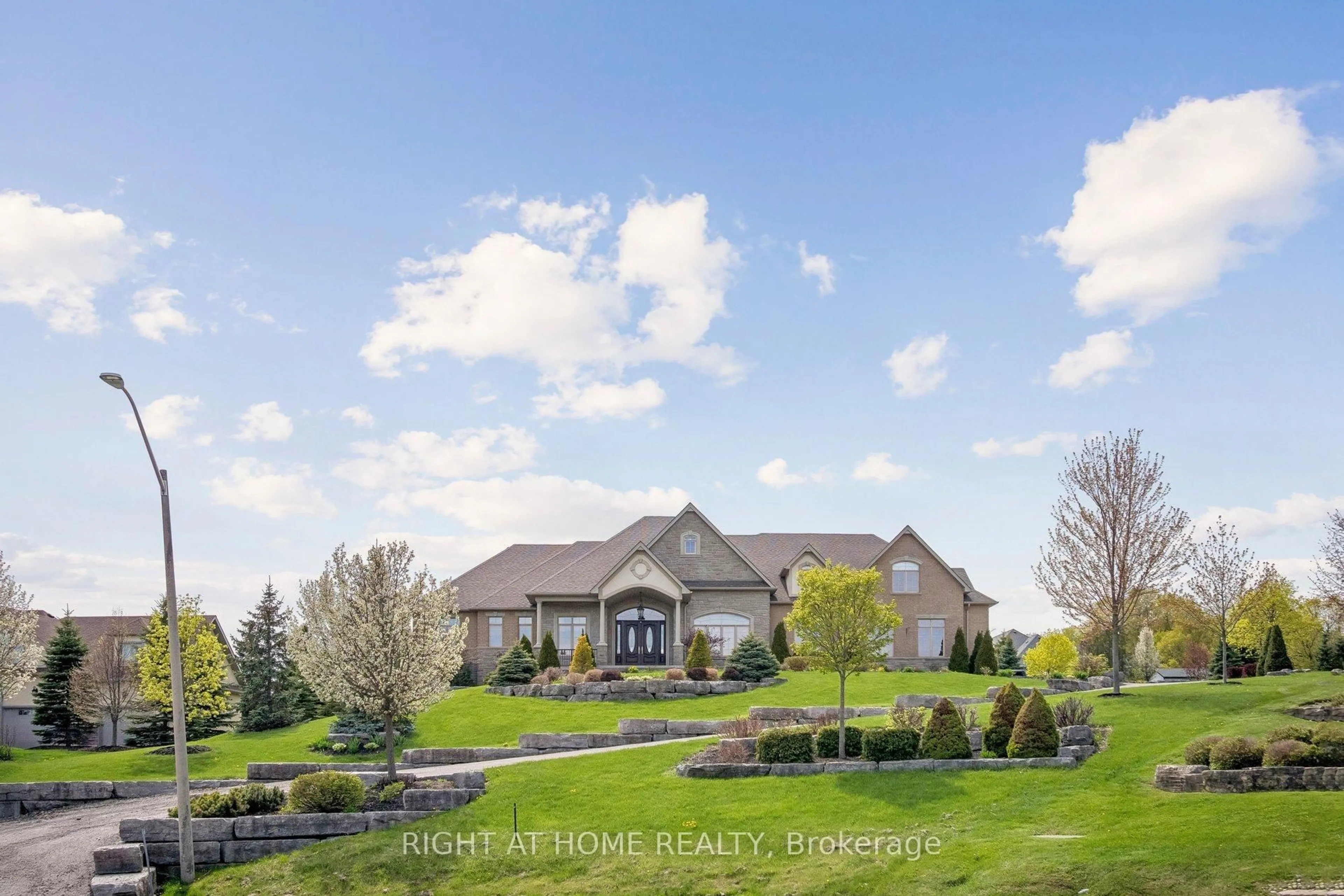 A pic from outside/outdoor area/front of a property/back of a property/a pic from drone, water/lake/river/ocean view for 18 Bice Crt, Clarington Ontario L0B 1J0