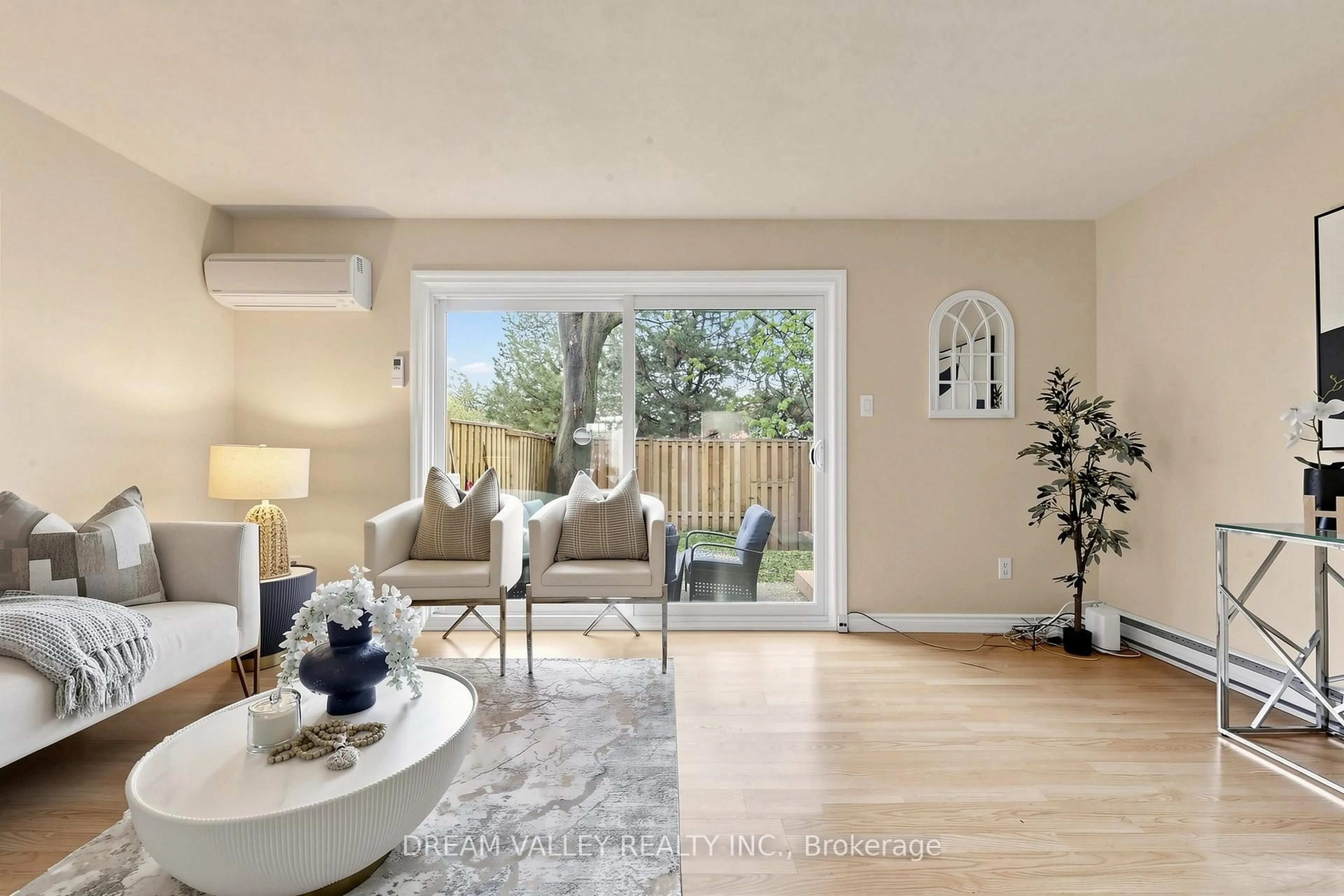 Living room with furniture, unknown for 2075 Warden Ave #62, Toronto Ontario M1T 3R1