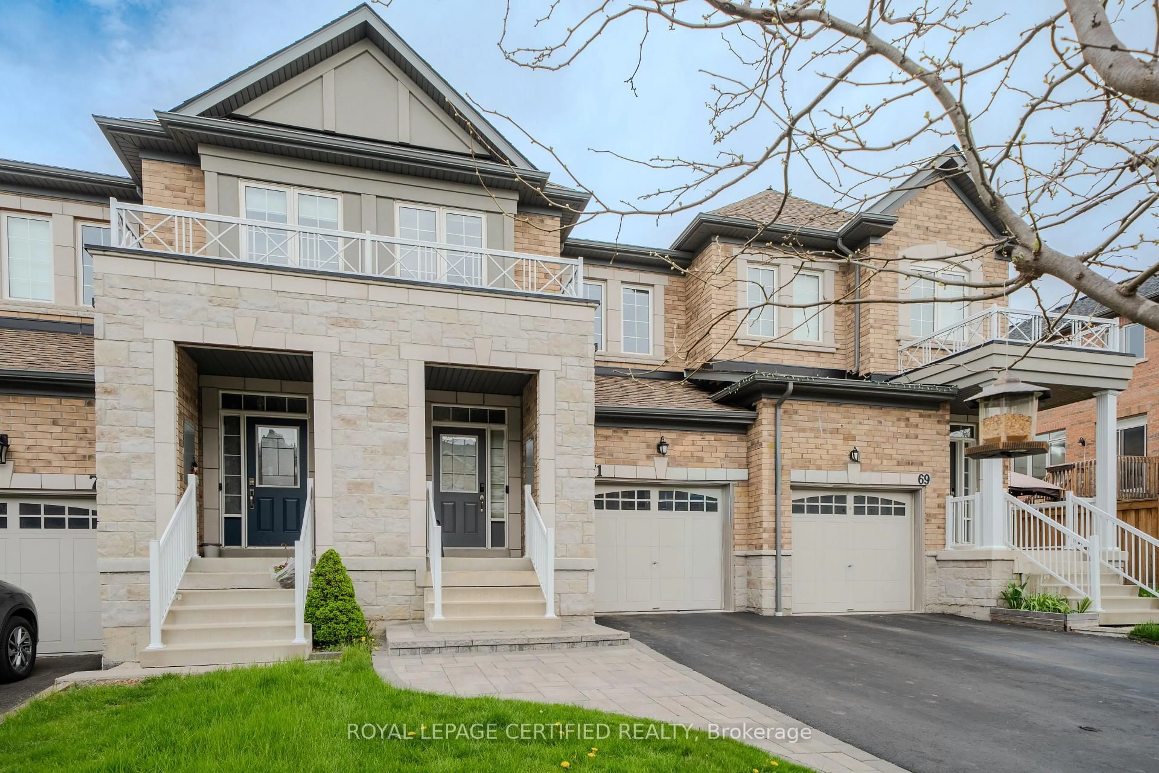 Home with brick exterior material, street for 71 Rimrock. Cres, Whitby Ontario L1N 0E5