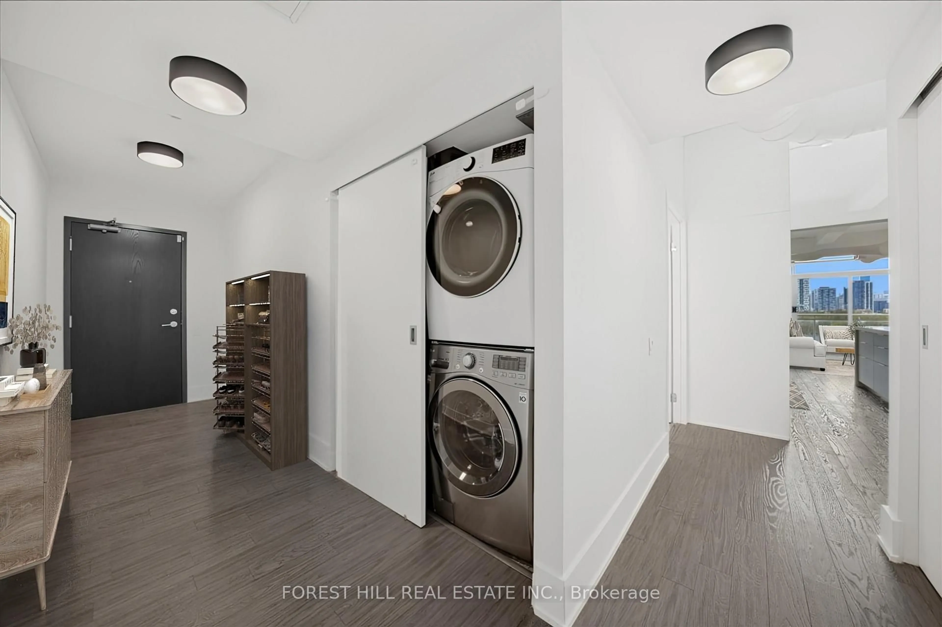 Laundry room for 233 Carlaw Ave #804, Toronto Ontario M4M 3N6
