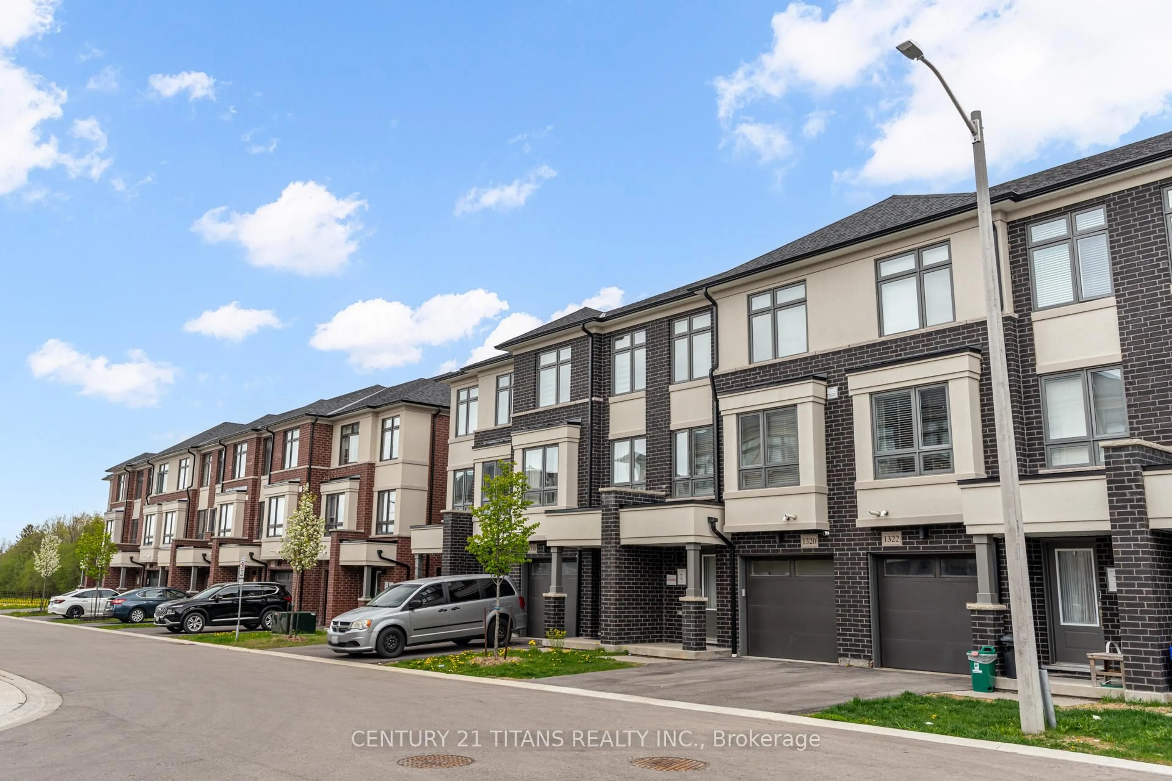 Unknown for 1320 Bradenton Path, Oshawa Ontario L1K 1A9