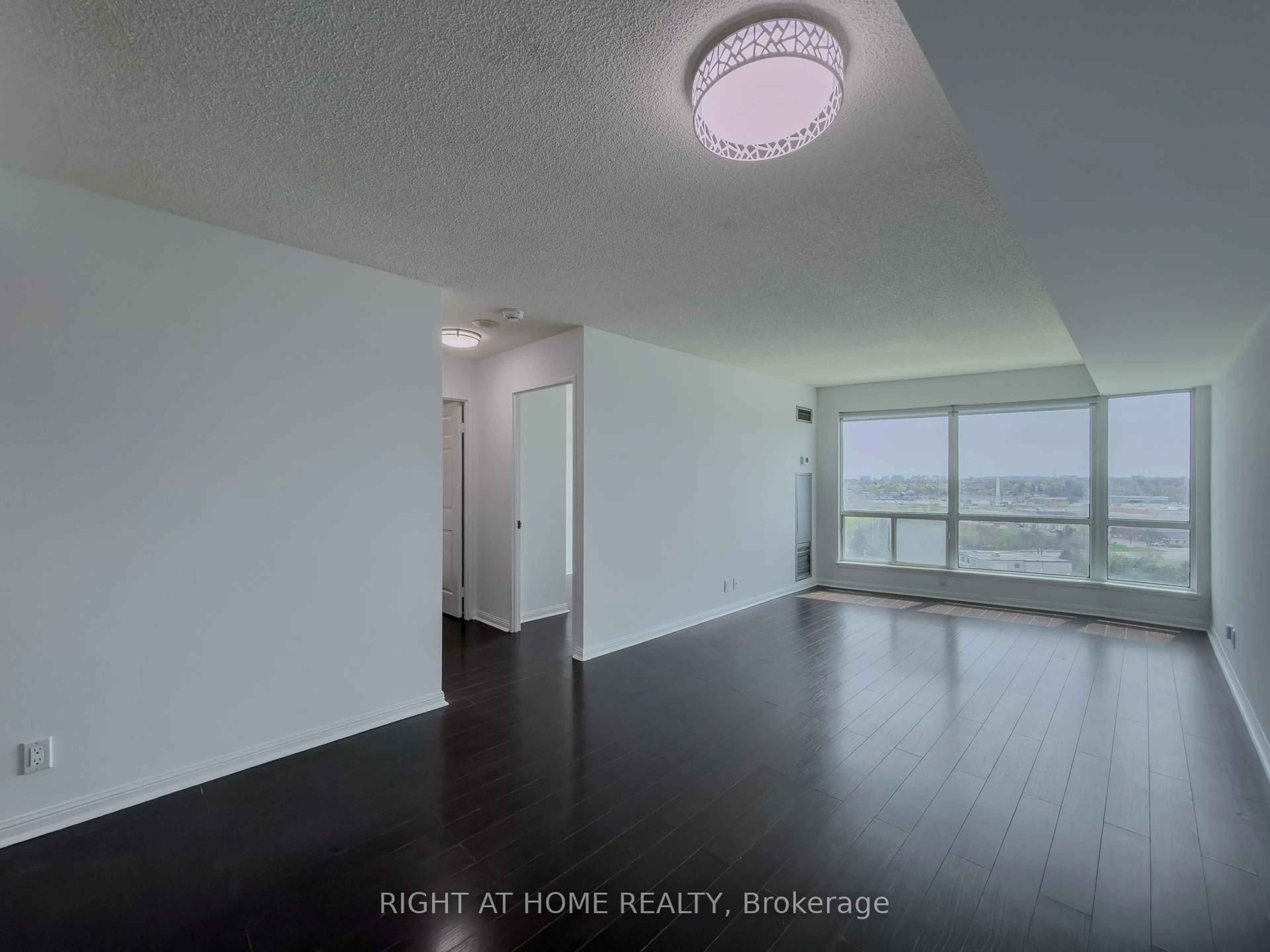 A pic of a room for 8 Lee Centre Dr #1008, Toronto Ontario M1H 3H8