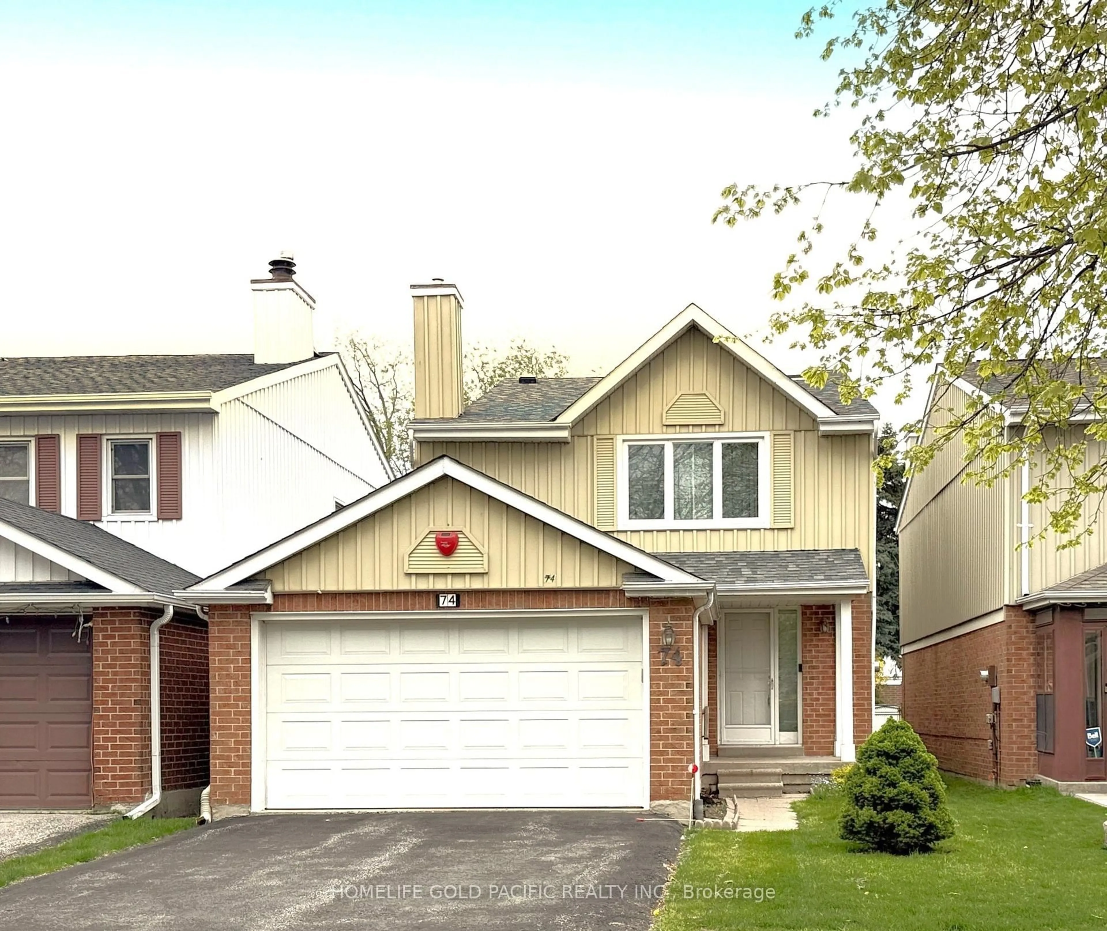 Home with brick exterior material, street for 74 Belinda Sq, Toronto Ontario M1W 3M2