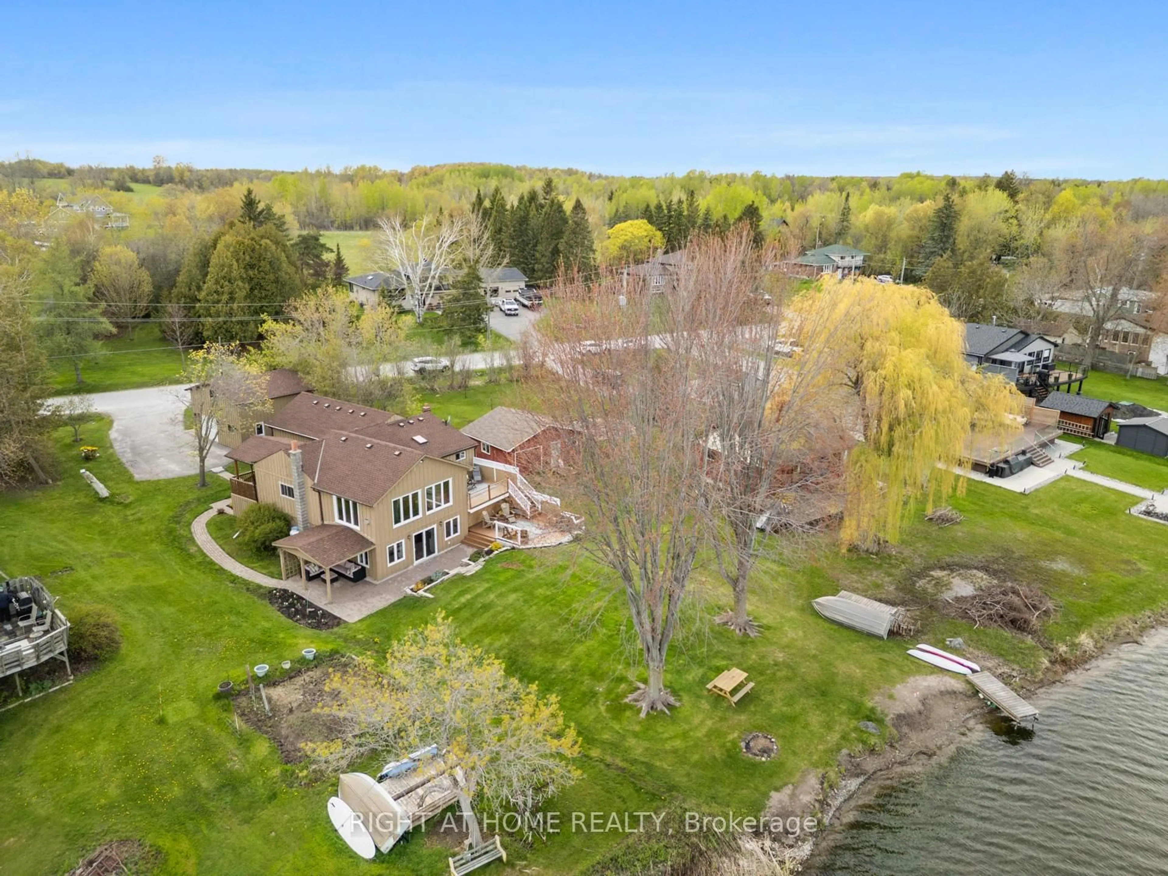 A pic from outside/outdoor area/front of a property/back of a property/a pic from drone, water/lake/river/ocean view for 239 Aldred Dr, Scugog Ontario L9L 1B6