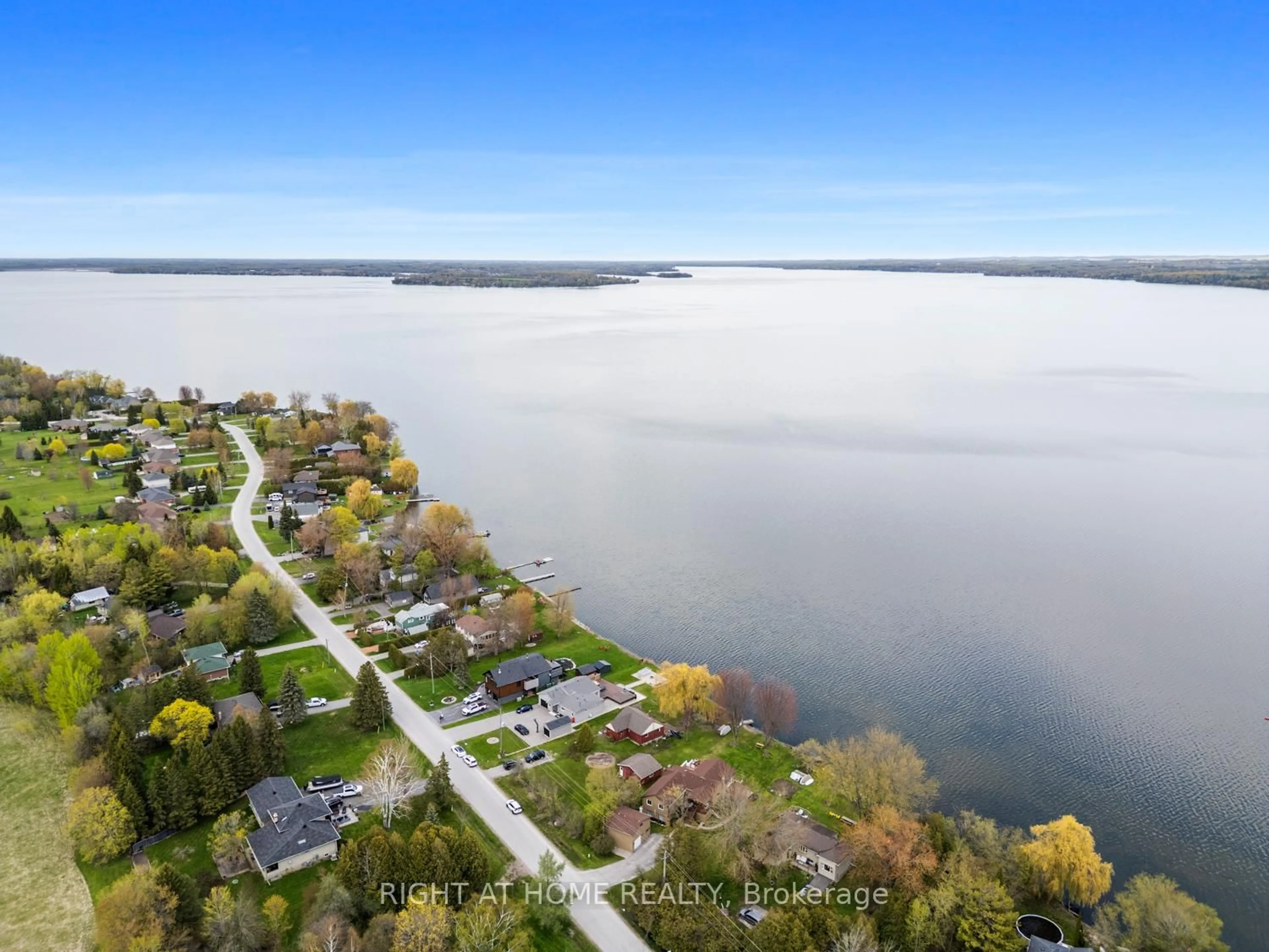 A pic from outside/outdoor area/front of a property/back of a property/a pic from drone, water/lake/river/ocean view for 239 Aldred Dr, Scugog Ontario L9L 1B6