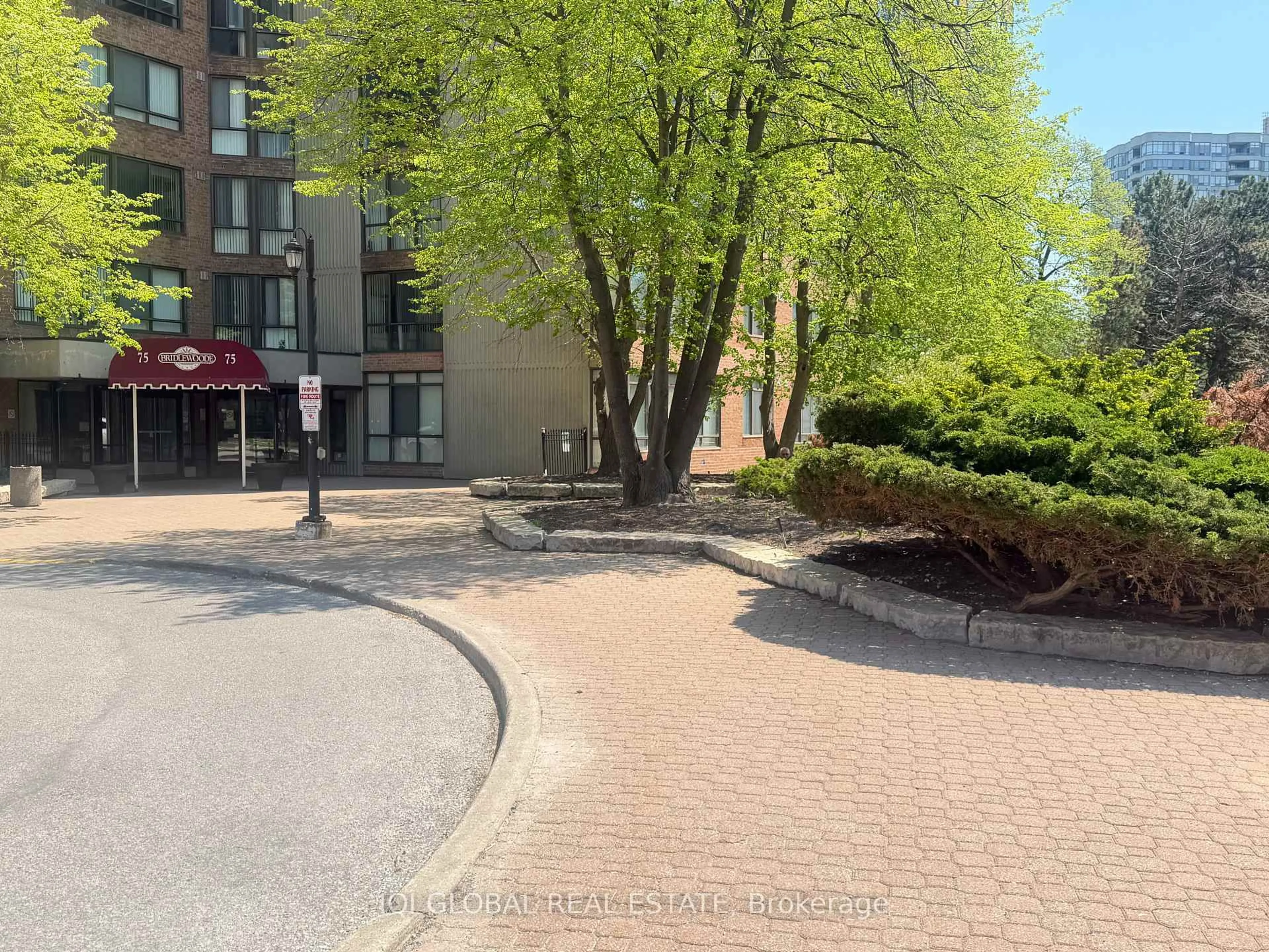 Unknown for 75 Bamburgh Circ #1615, Toronto Ontario M1W 3W1