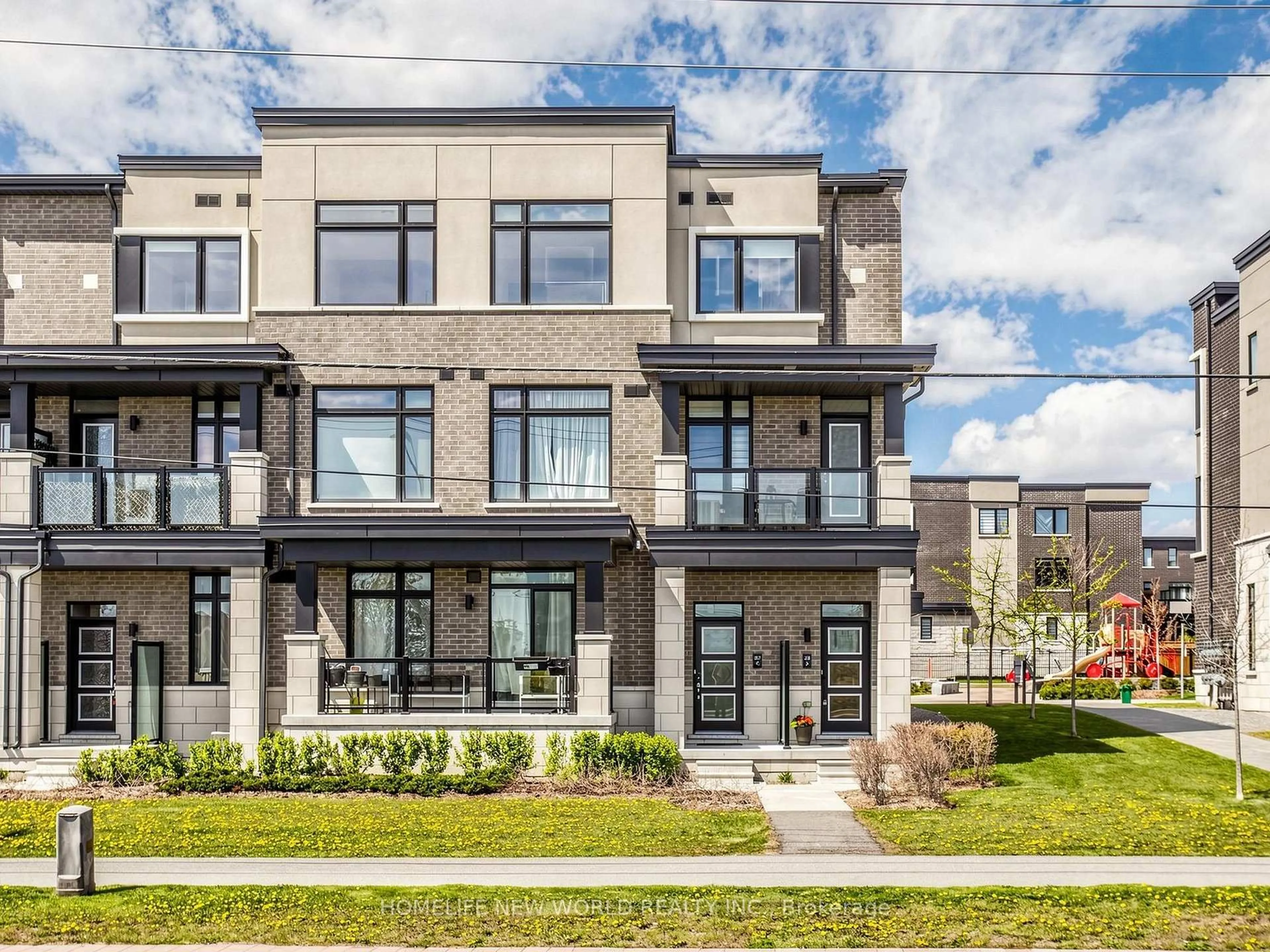 Home with brick exterior material, street for 2550 Castlegate Crossing #218, Pickering Ontario L1X 0H6