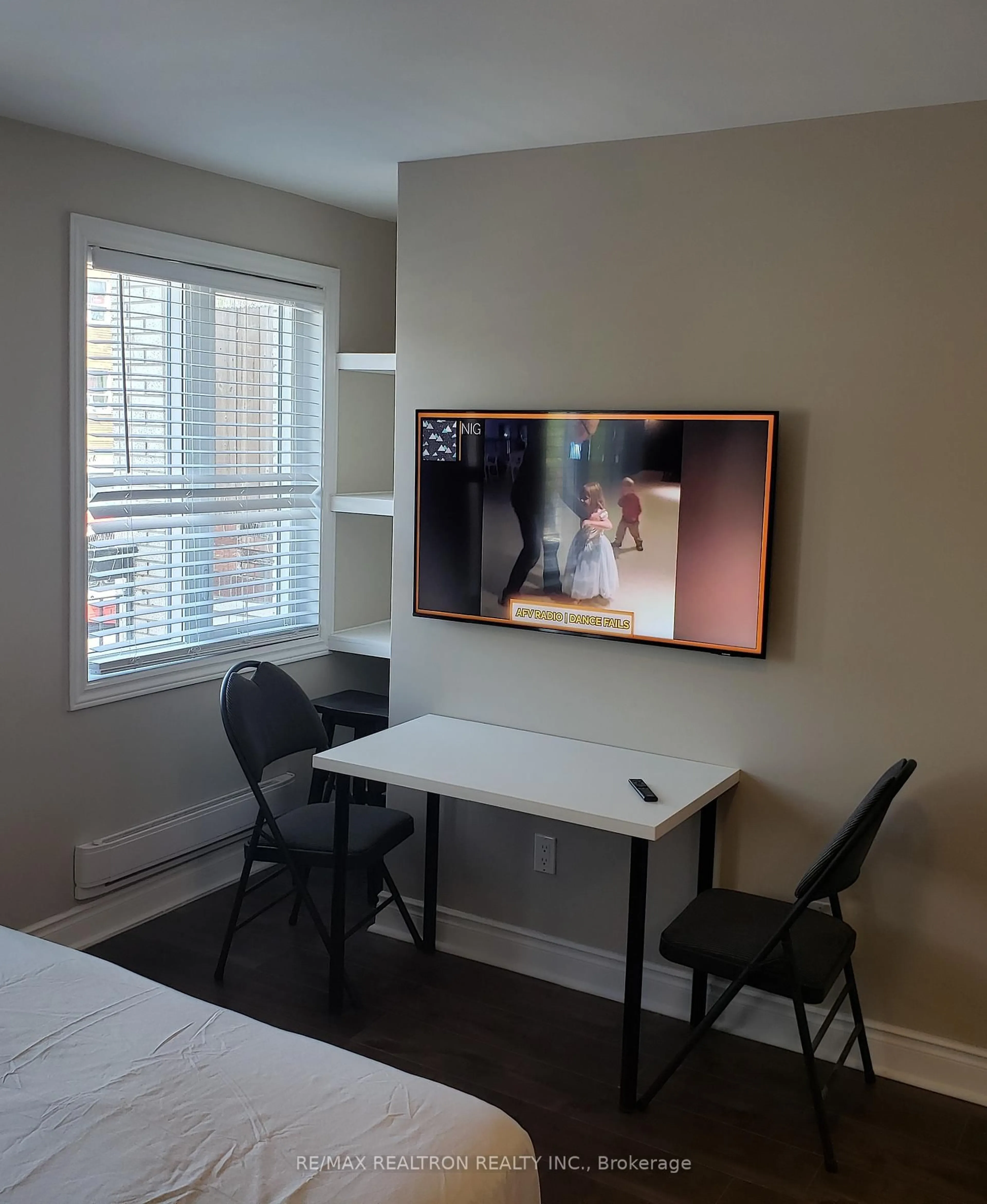 A pic of a room for 1301 Danforth Ave #1299, Toronto Ontario M4J 1M8