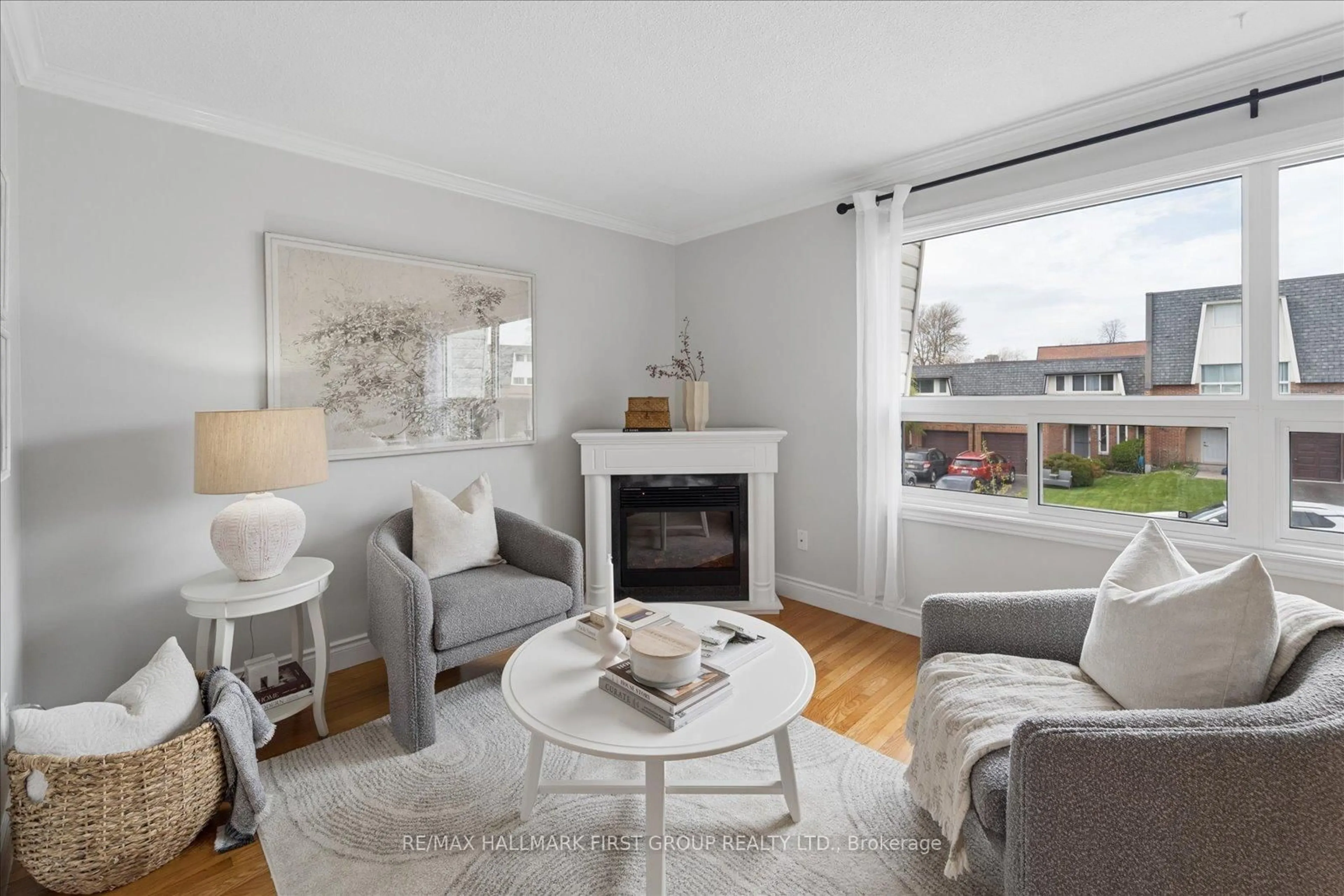 Living room with furniture, unknown for 120 Deacon Lane, Ajax Ontario L1S 2T3
