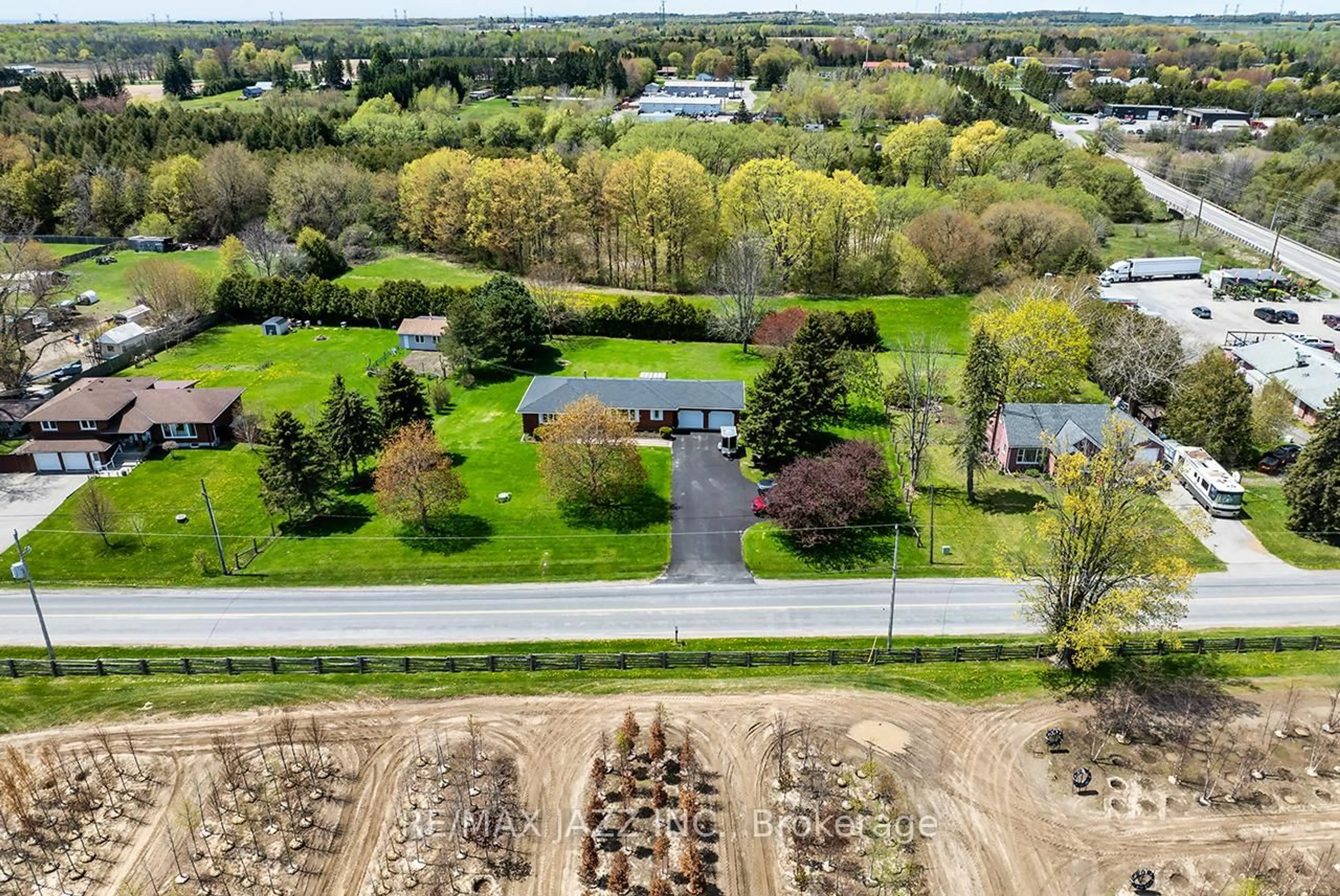 A pic from outside/outdoor area/front of a property/back of a property/a pic from drone, unknown for 4838 Old Scugog Rd, Clarington Ontario L1C 3K2
