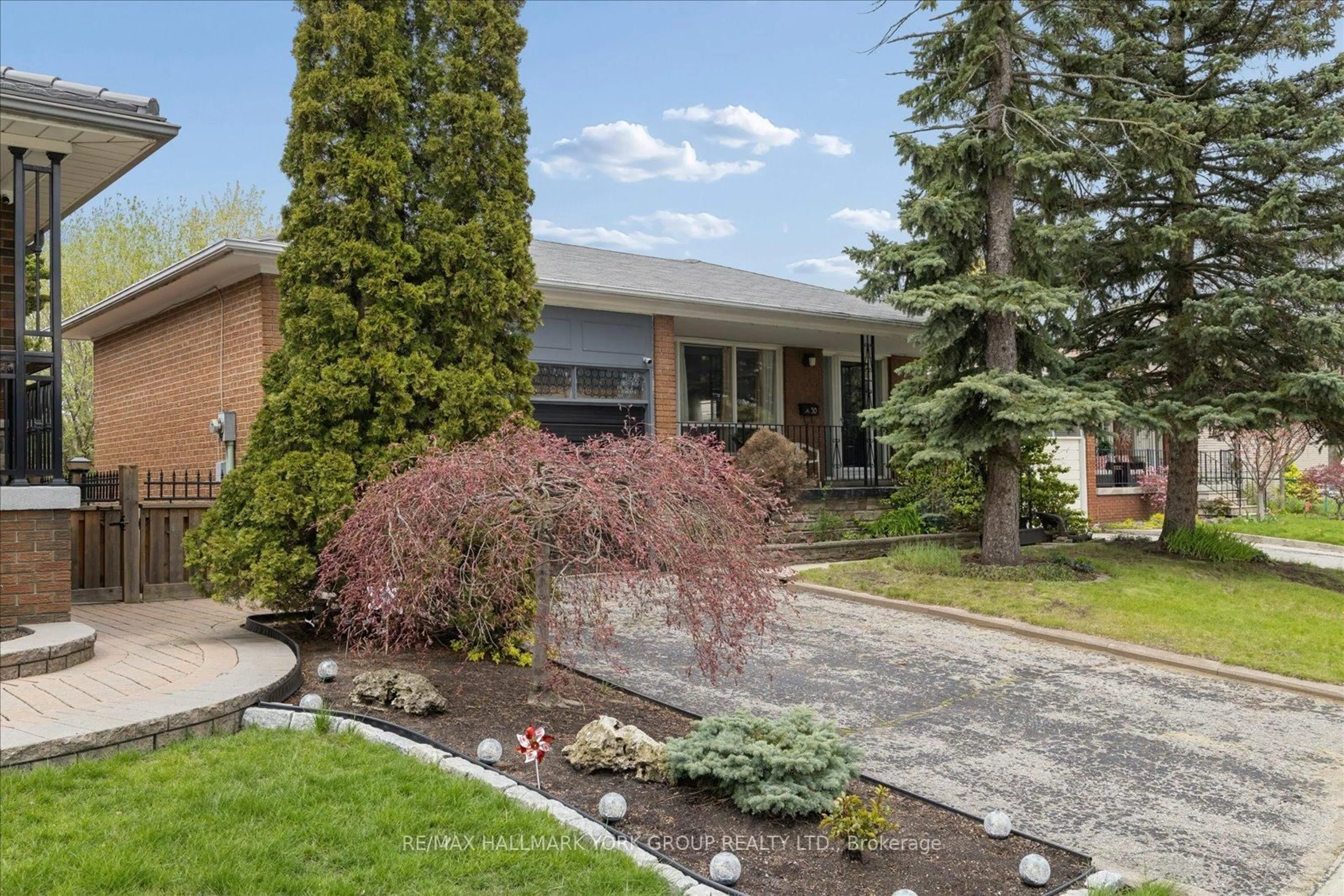 Unknown for 30 Briarbluff Ave, Toronto Ontario M1E 3H3