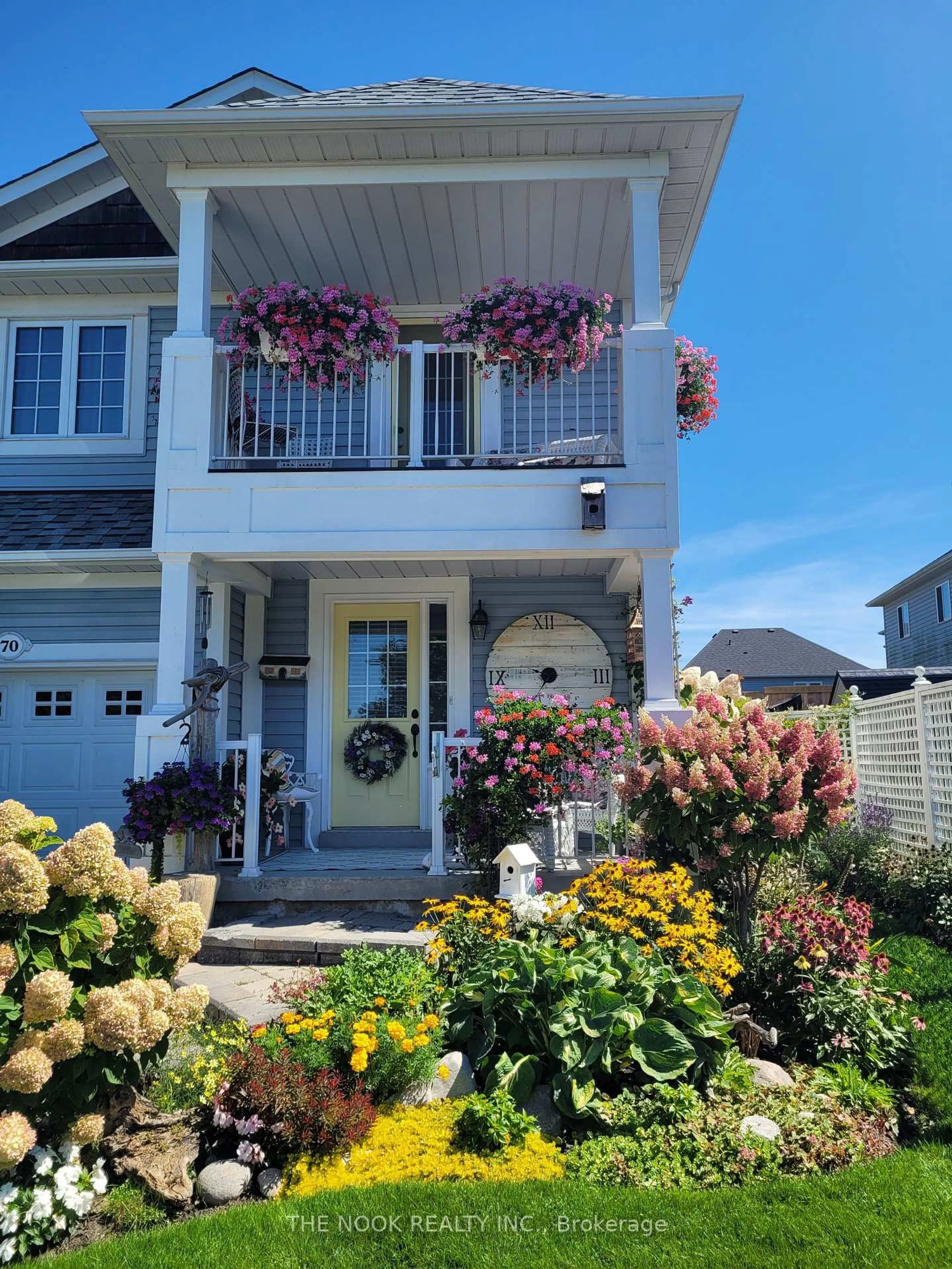 Home with vinyl exterior material, street for 70 Beacham Cres, Clarington Ontario L1B 1N1