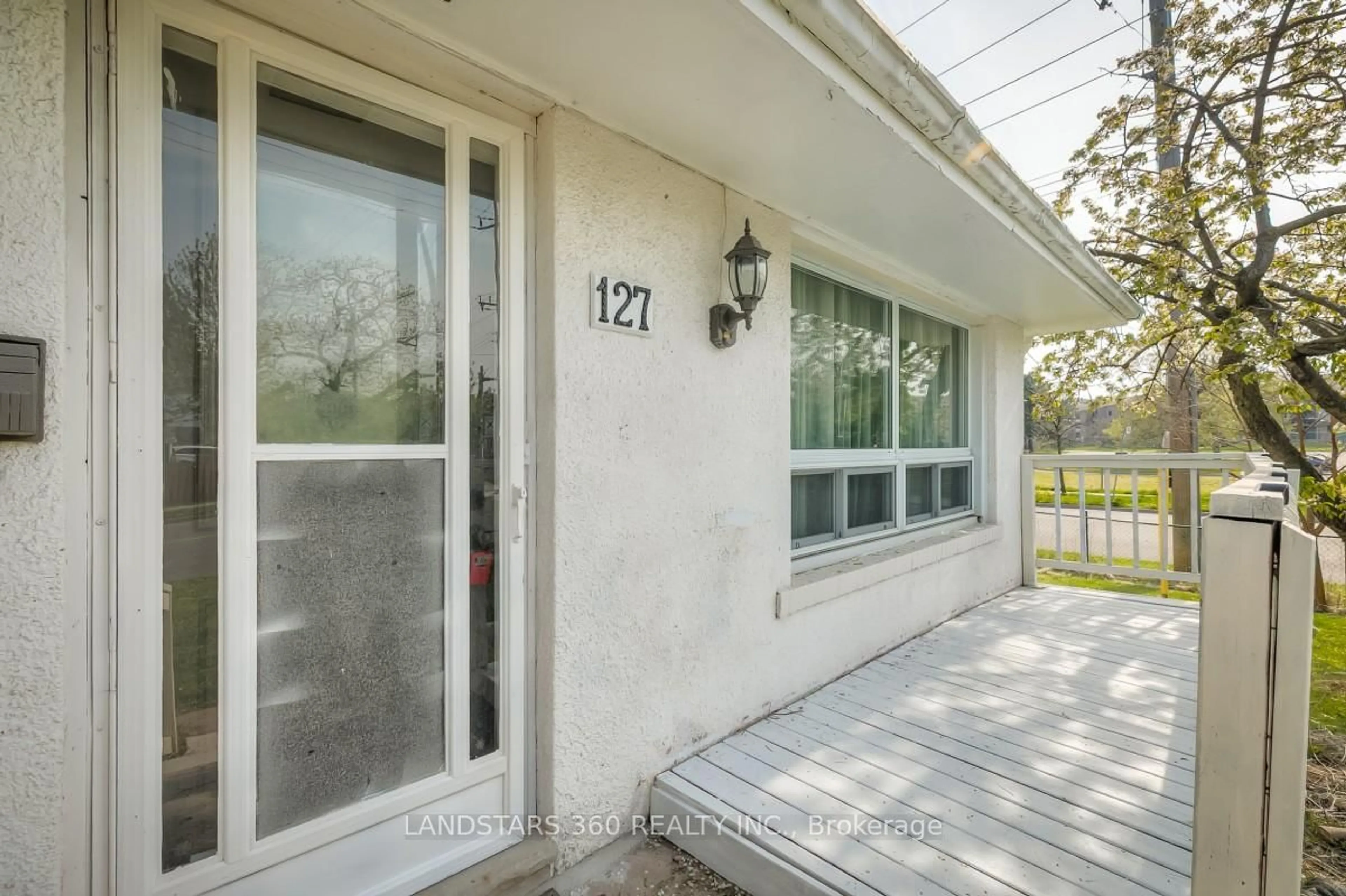 Unknown for 127 Galloway Rd, Toronto Ontario M1E 1W9