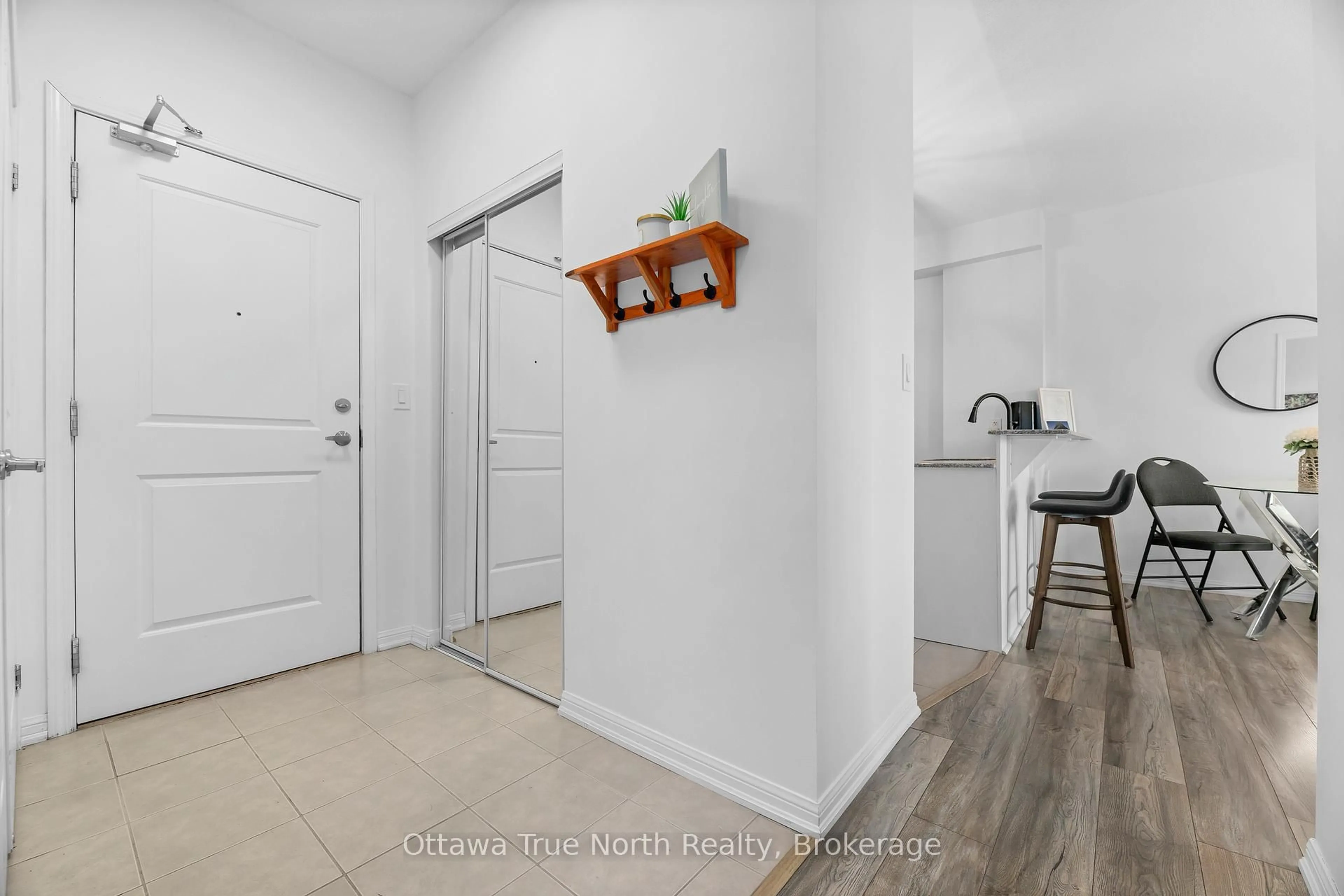 Indoor entryway for 1 Sidney Lane #303, Clarington Ontario L1C 0N5