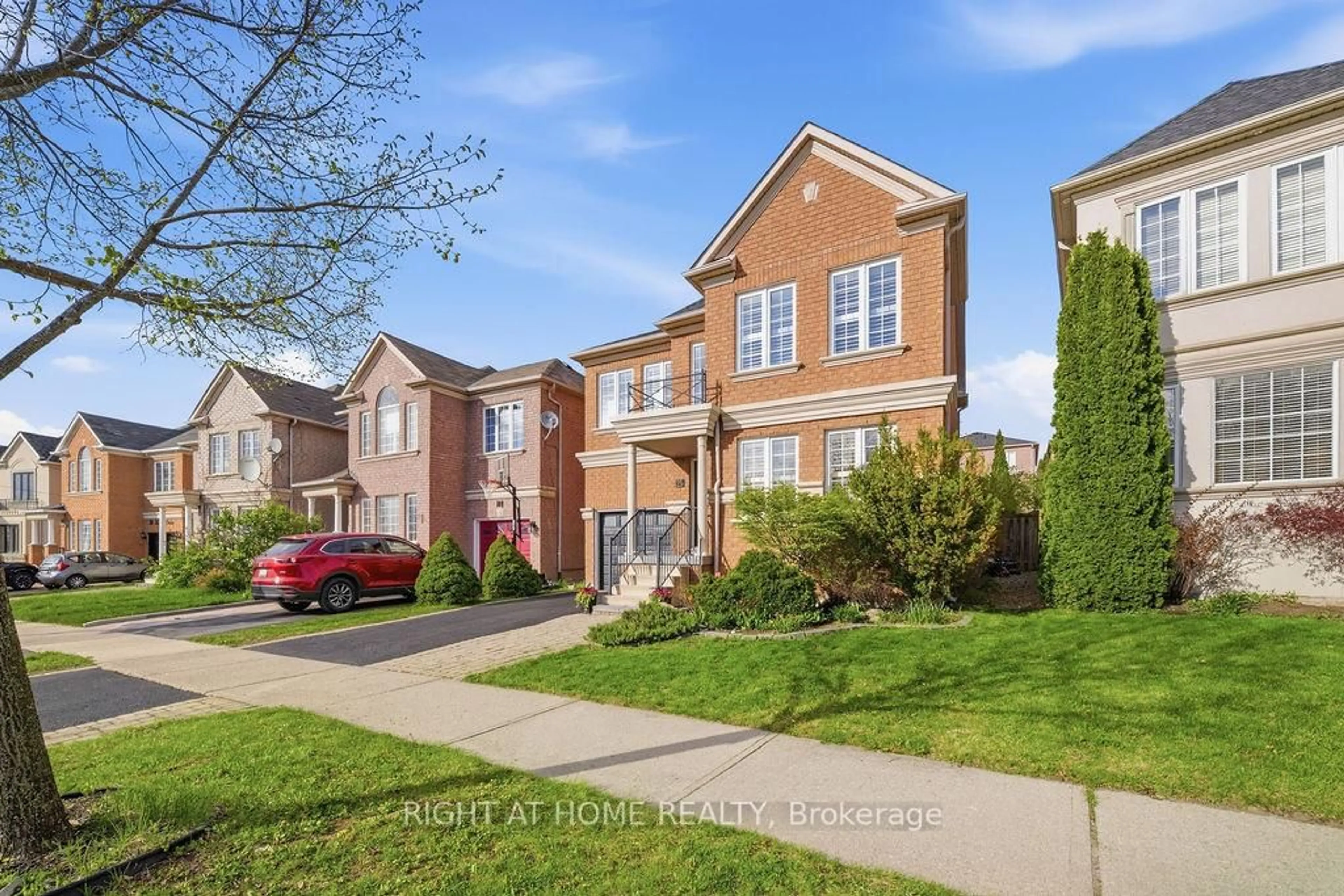 Home with brick exterior material, street for 25 Nobbs Dr, Ajax Ontario L1T 4M1