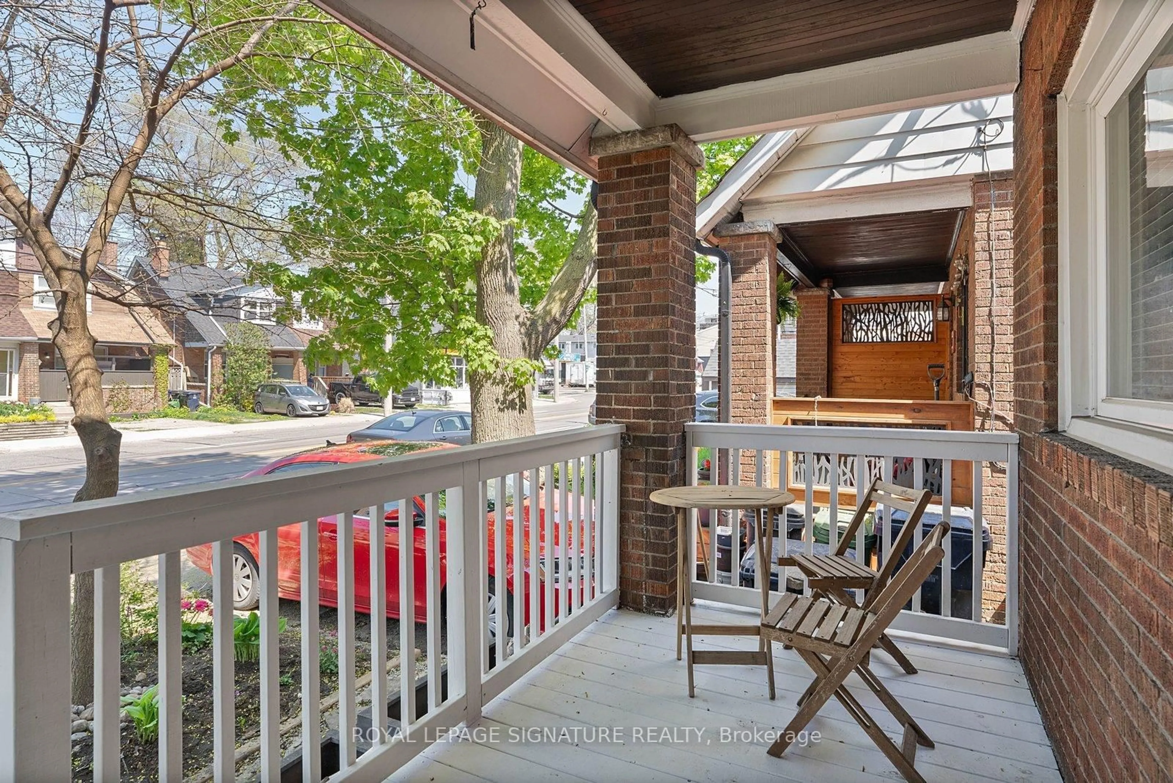 Patio, street for 55 Kingston Rd, Toronto Ontario M4L 1S5