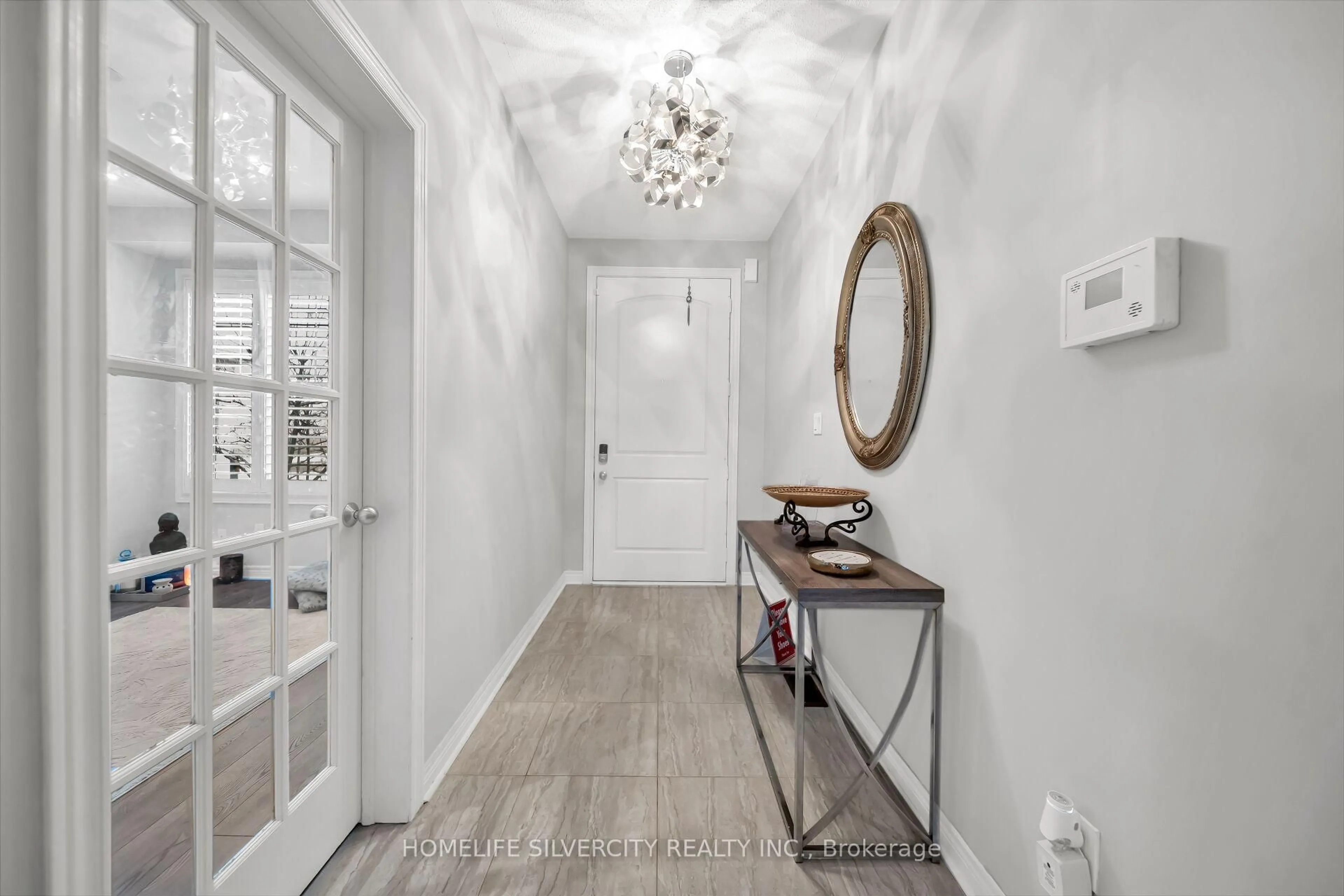 Indoor entryway for 23 Ross Wright Ave, Clarington Ontario L1C 0P6
