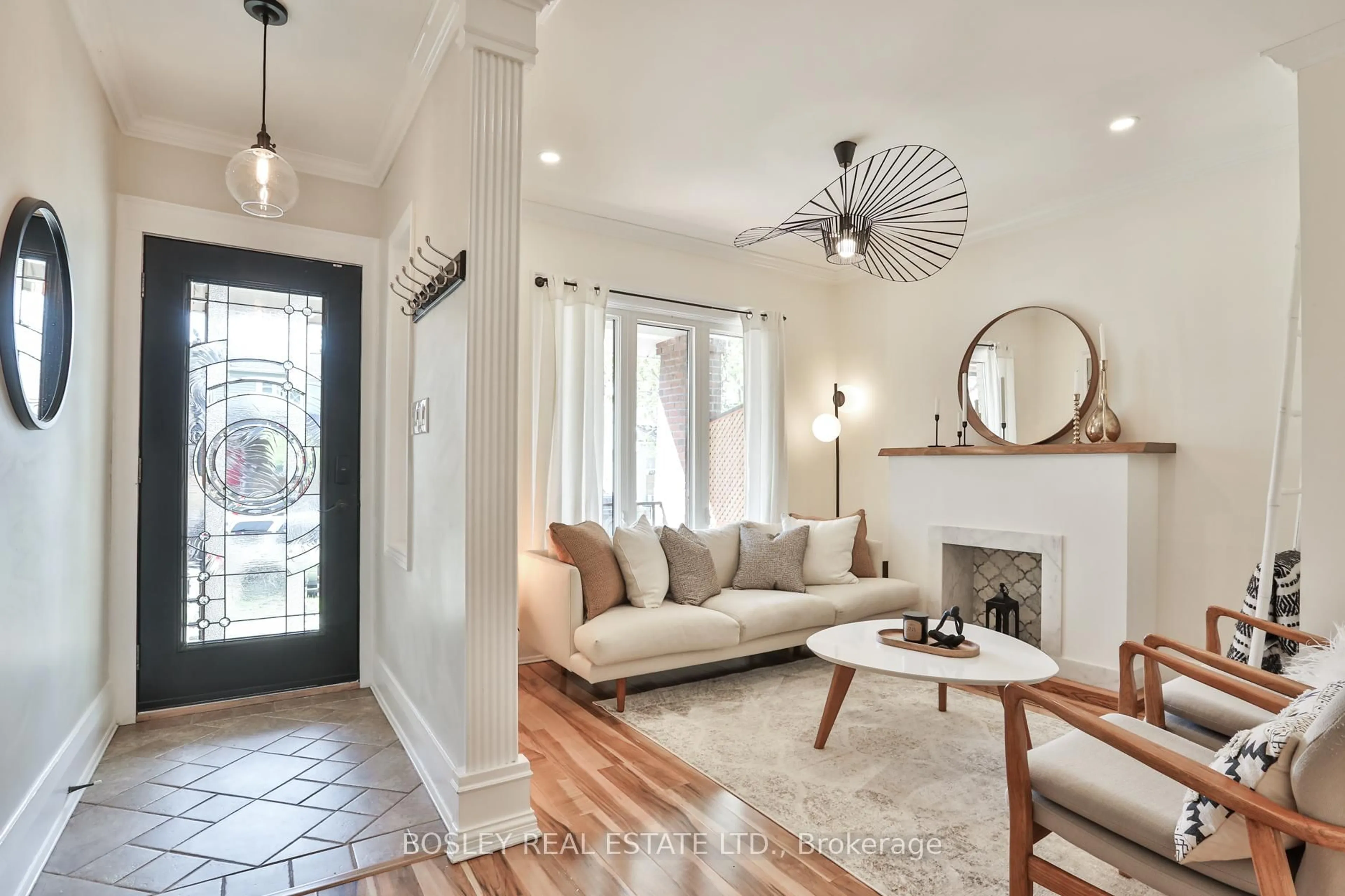 Living room with furniture, unknown for 636 Glebeholme Blvd, Toronto Ontario M4C 1V6