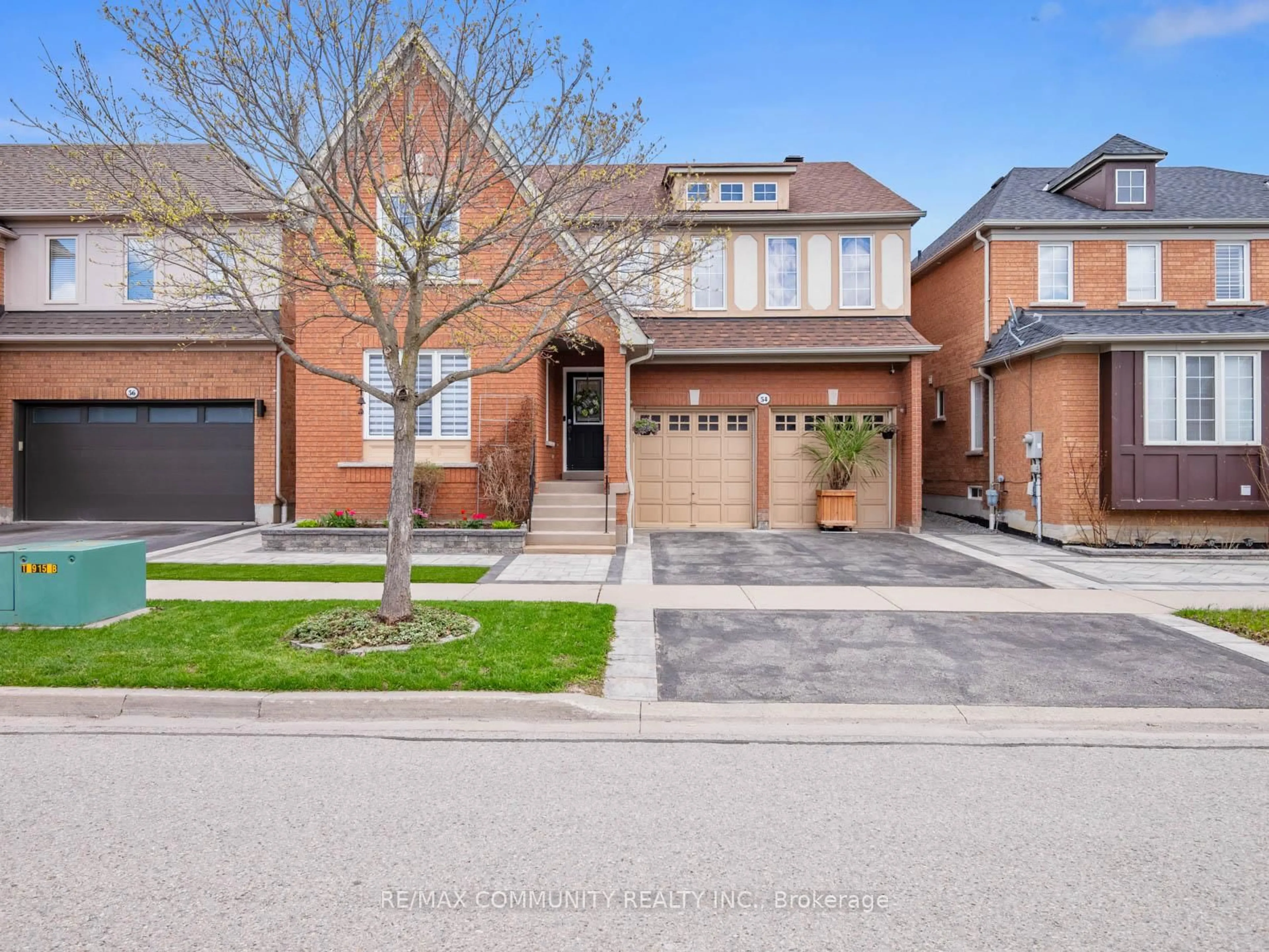 Home with brick exterior material, street for 54 Morland Cres, Ajax Ontario L1T 4P5