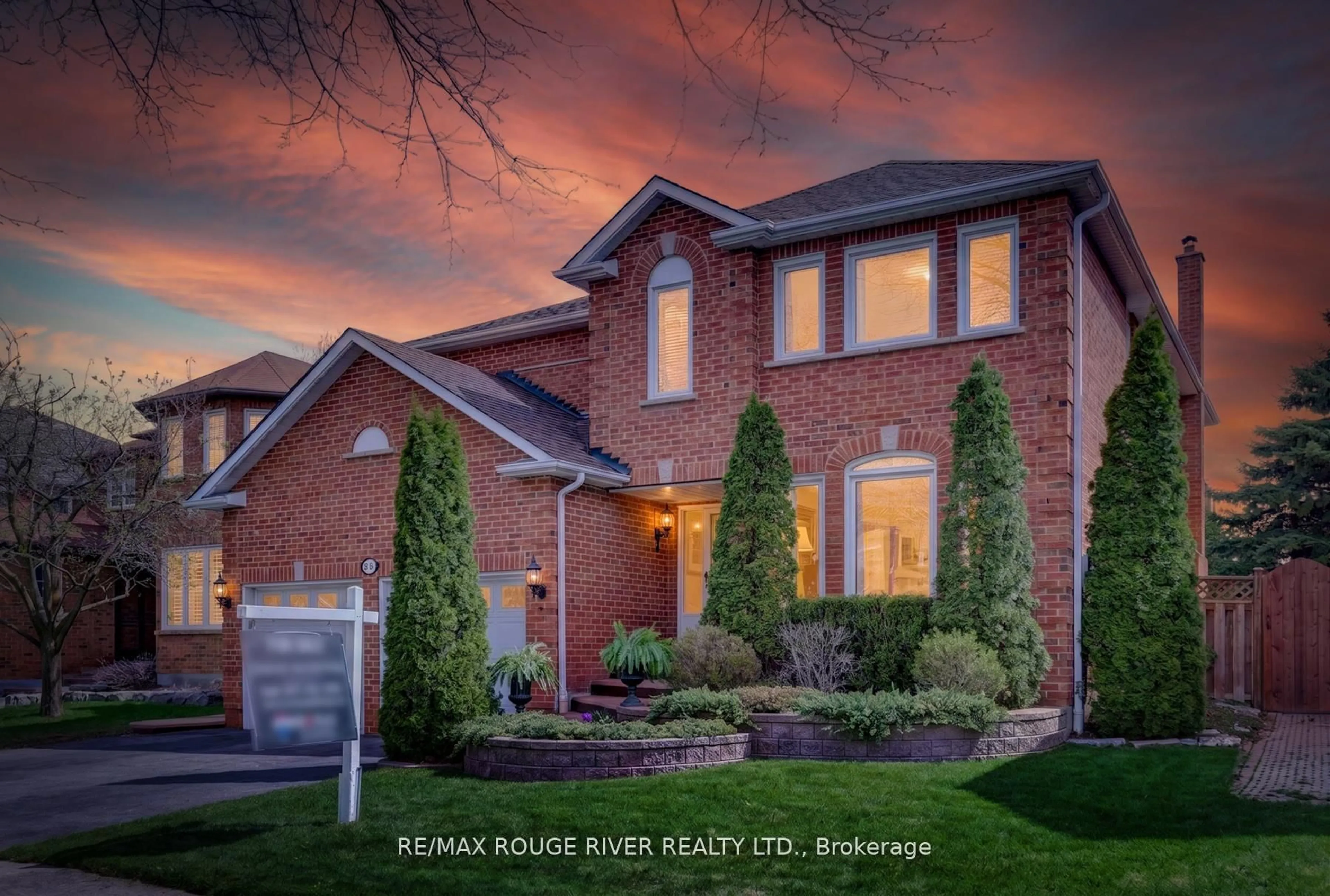 Home with brick exterior material, street for 84 Silverbirch Pl, Whitby Ontario L1R 1X5