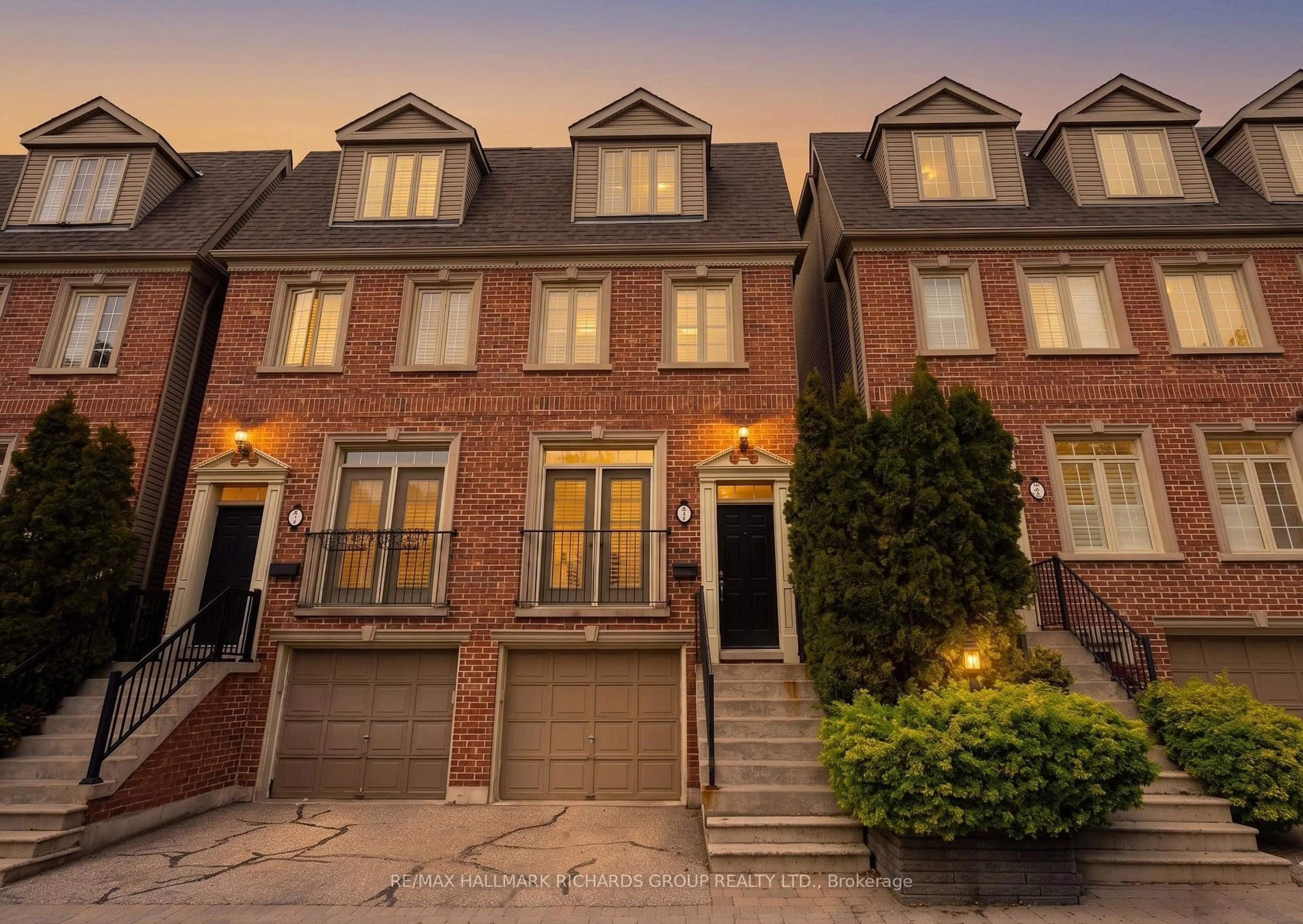 Home with brick exterior material, street for 724F Kingston Rd, Toronto Ontario M4E 1R7