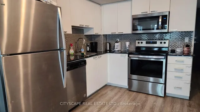 2152 Lawrence Ave #606, Toronto 3