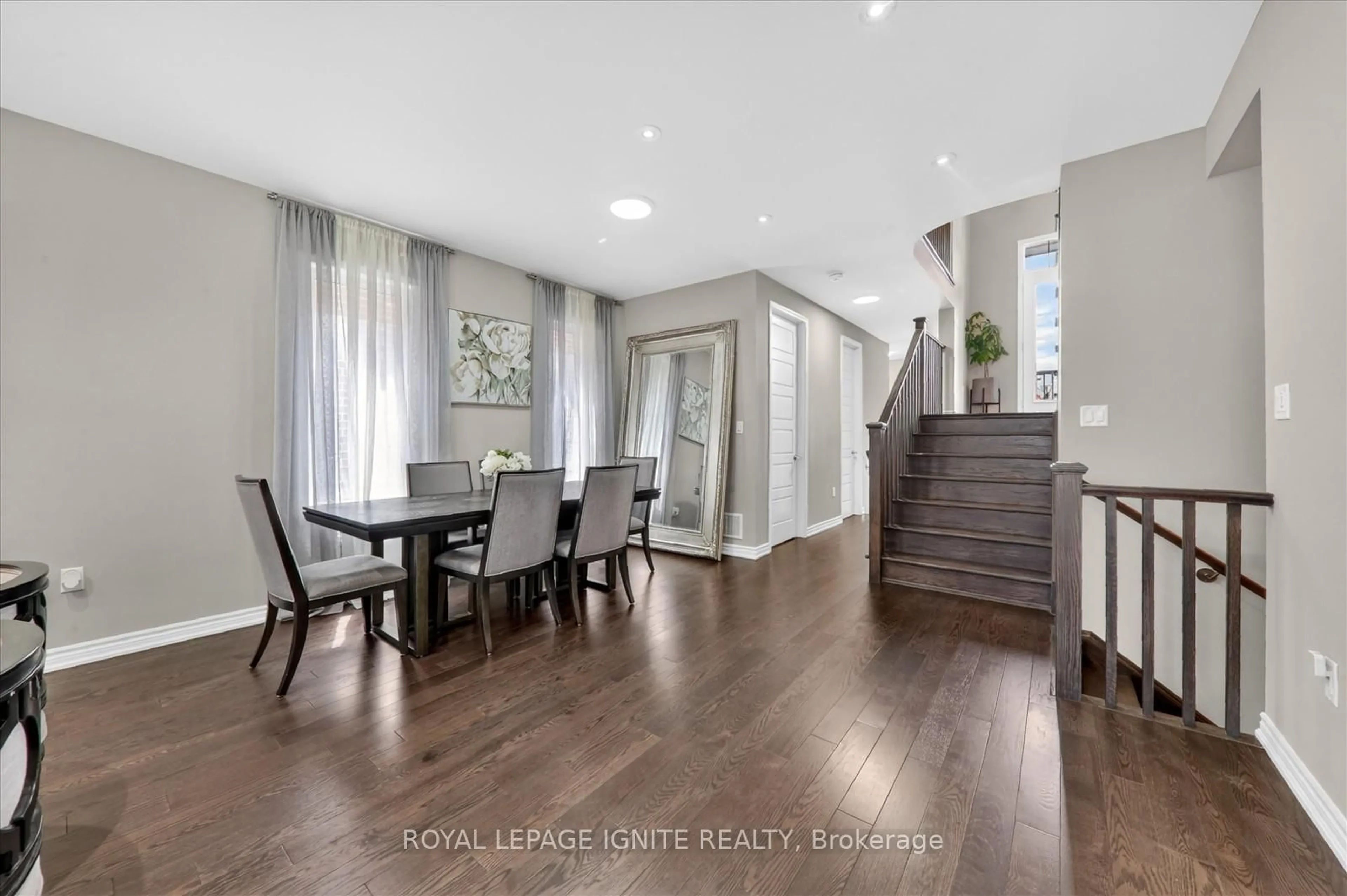 Dining room, wood/laminate floor for 2835 Foxden Sq, Pickering Ontario L1X 0N9