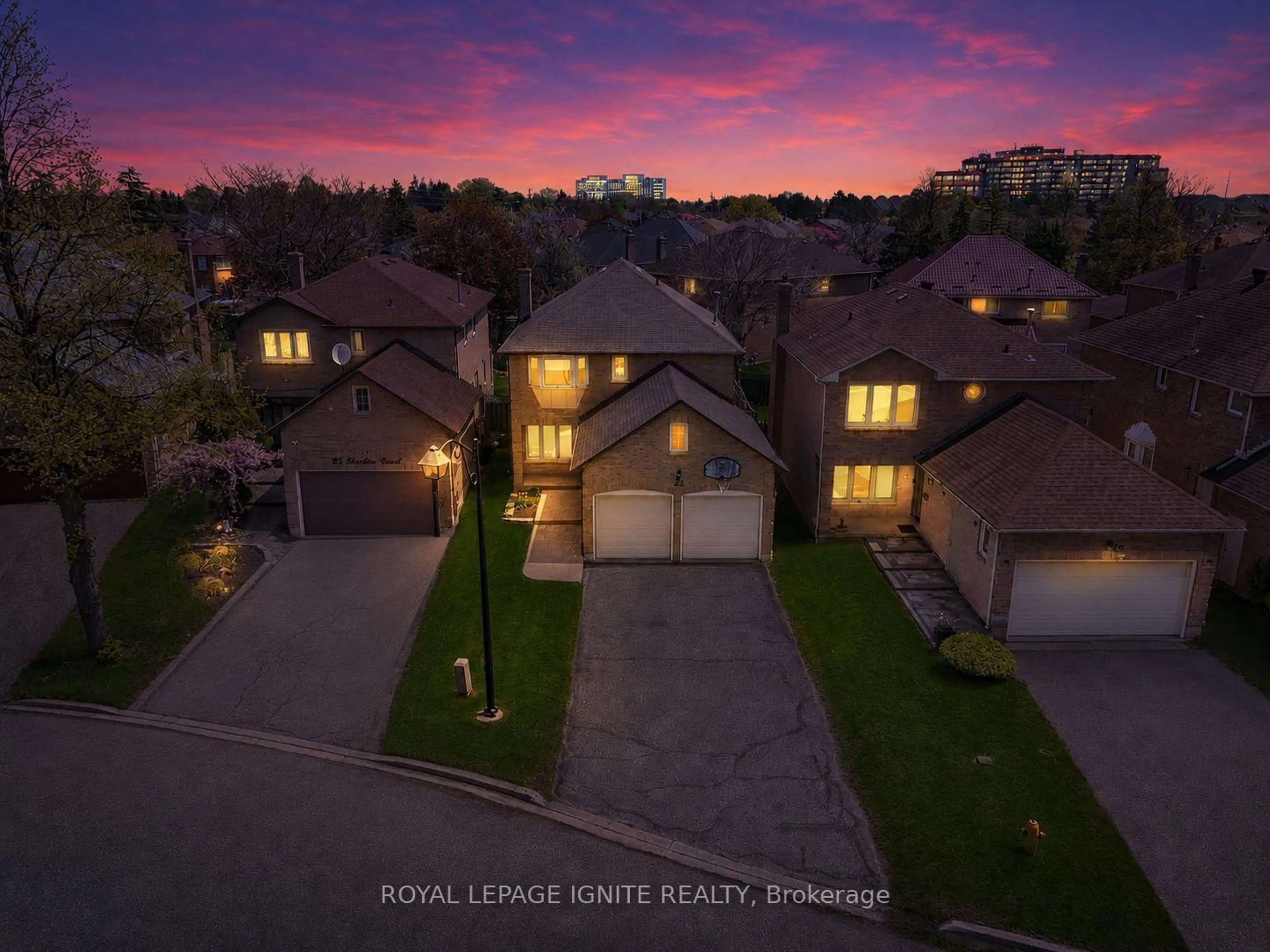 A pic from outside/outdoor area/front of a property/back of a property/a pic from drone, street for 23 Shallice Crt, Toronto Ontario M1B 4W7