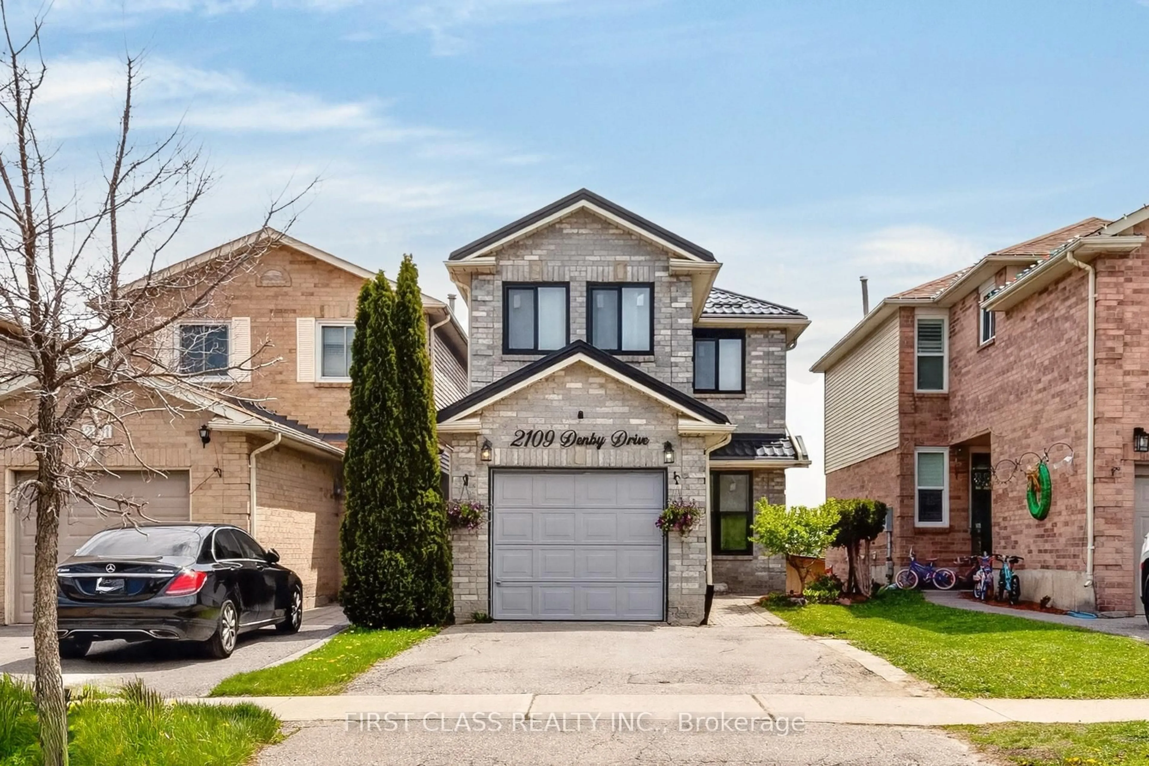 Unknown for 2109 Denby Dr, Pickering Ontario L1X 1Y8