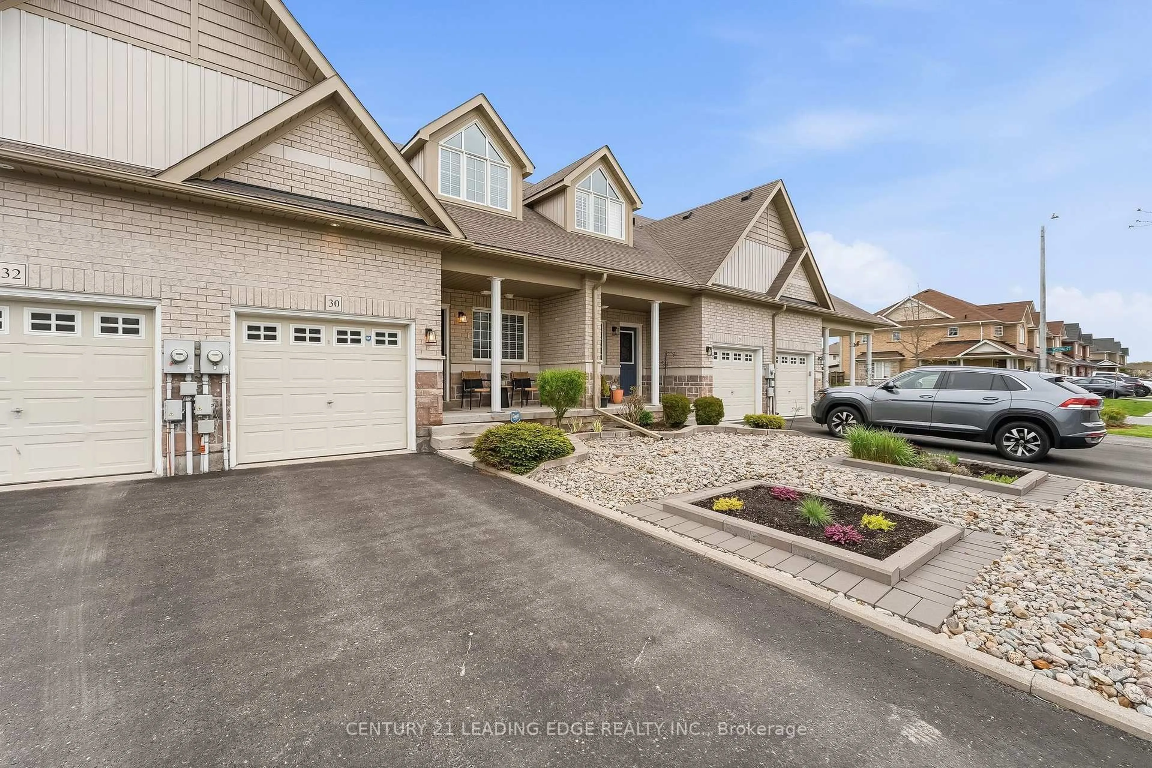 Unknown for 30 Page Pl, Clarington Ontario L1E 2E8