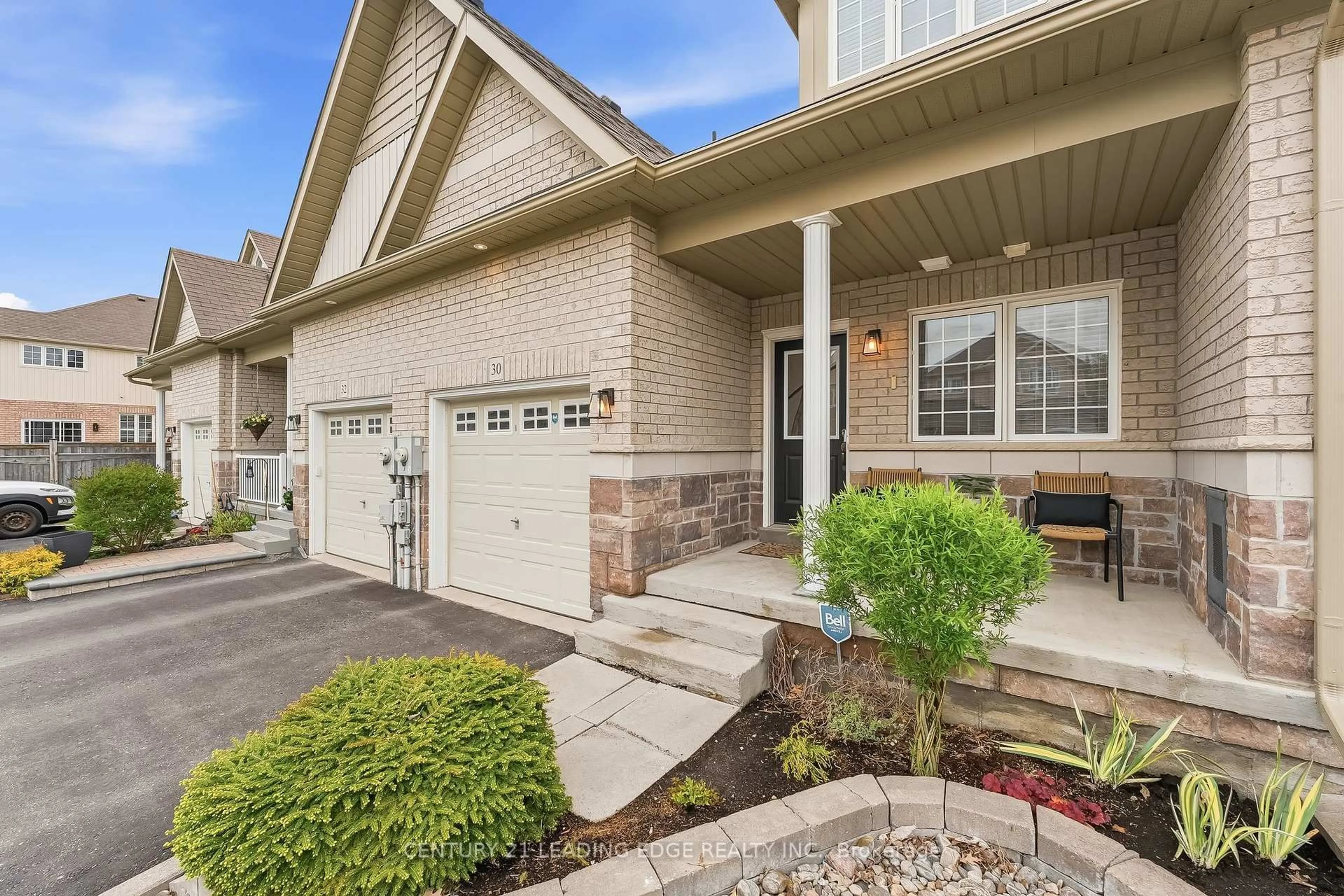 Unknown for 30 Page Pl, Clarington Ontario L1E 2E8